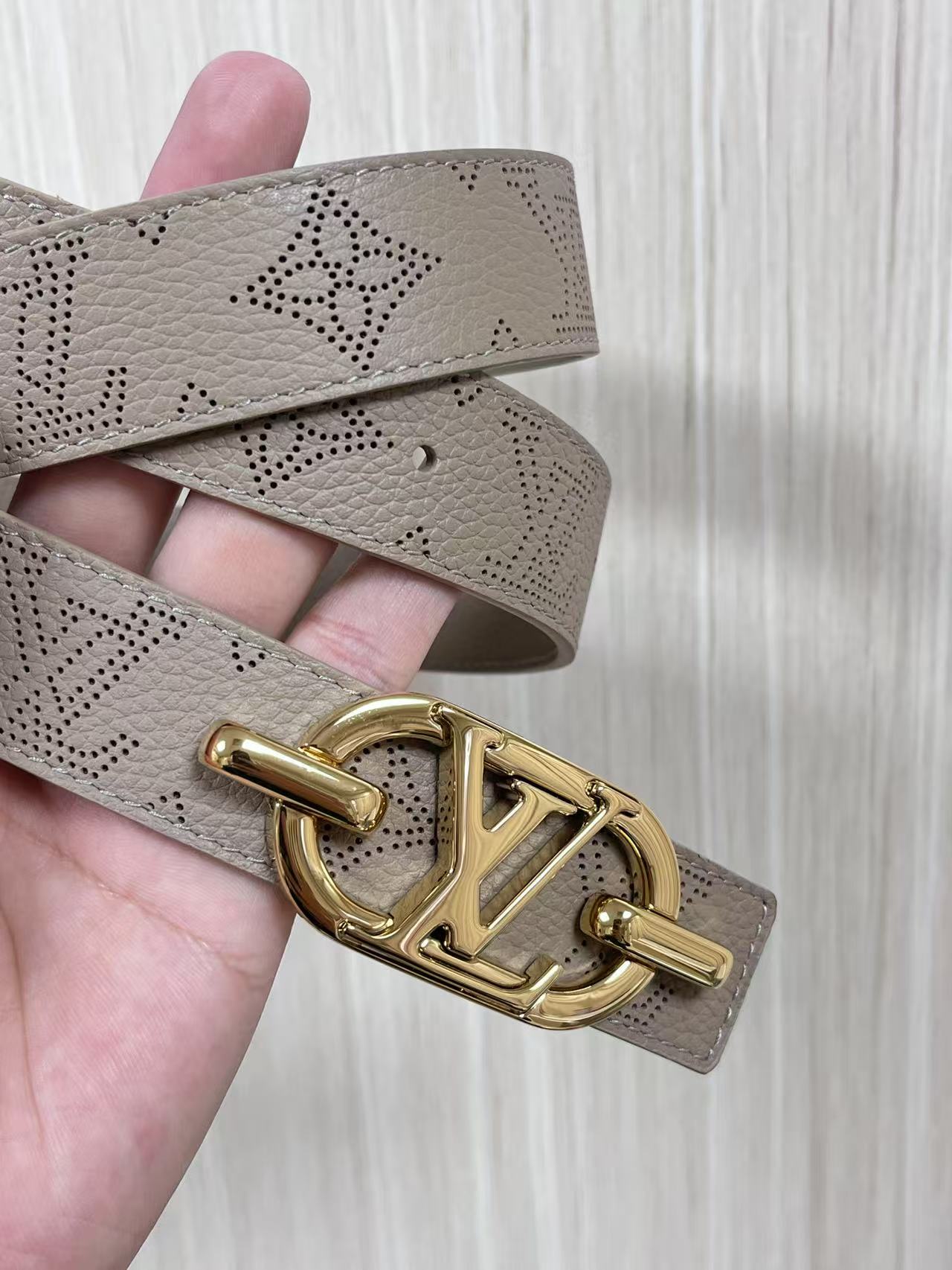Female Basic Belt Cow Leather