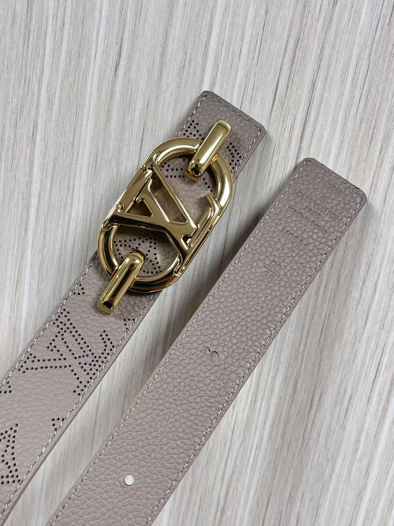 Female Basic Belt Cow Leather