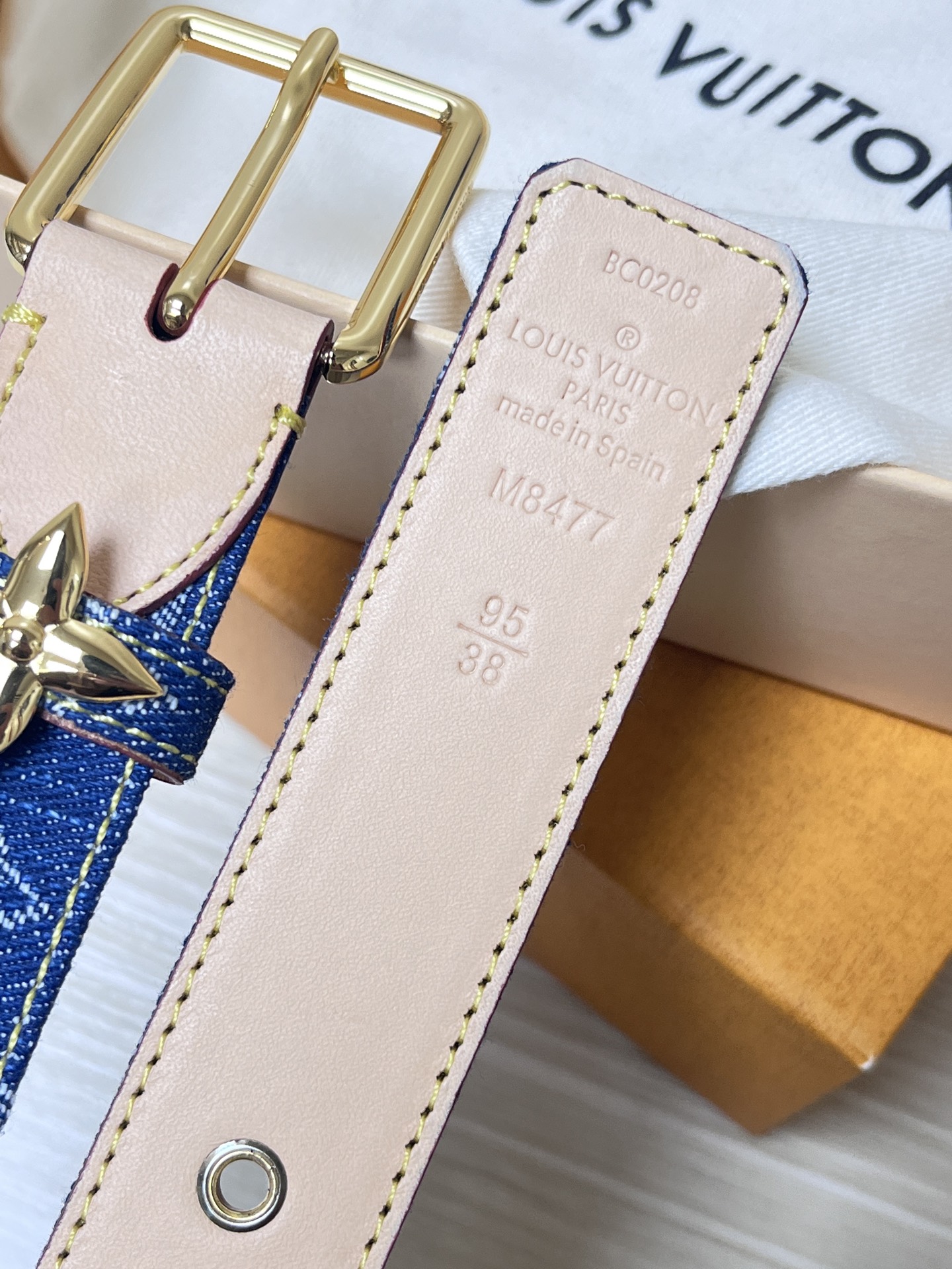 Louis Vuitton Female Basic Belt Canvas M-l