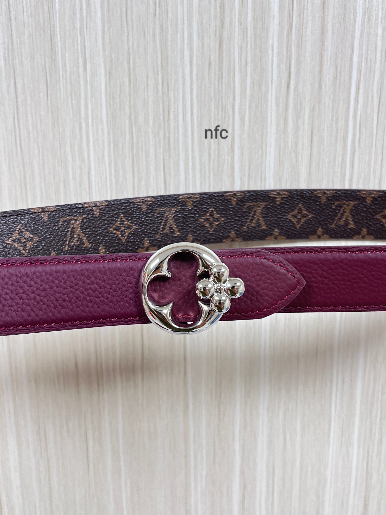 Louis Vuitton Female Basic Belt Canvas Silver M-l