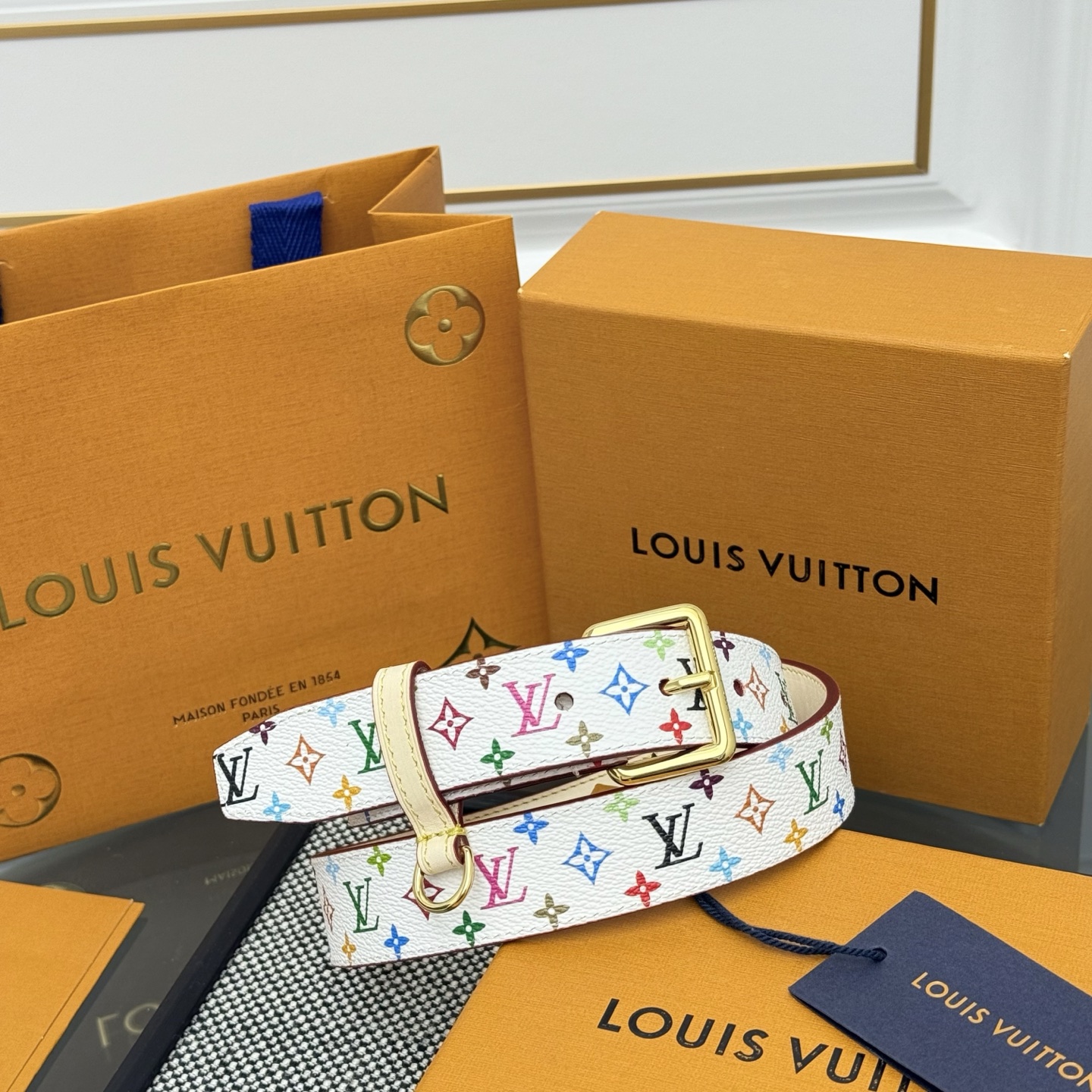 Louis Vuitton Female Leather Belt M-l