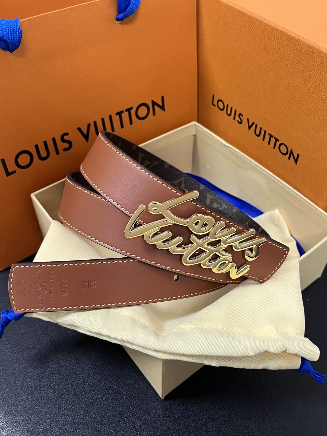 Louis Vuitton Female Basic Belt Cow Leather M
