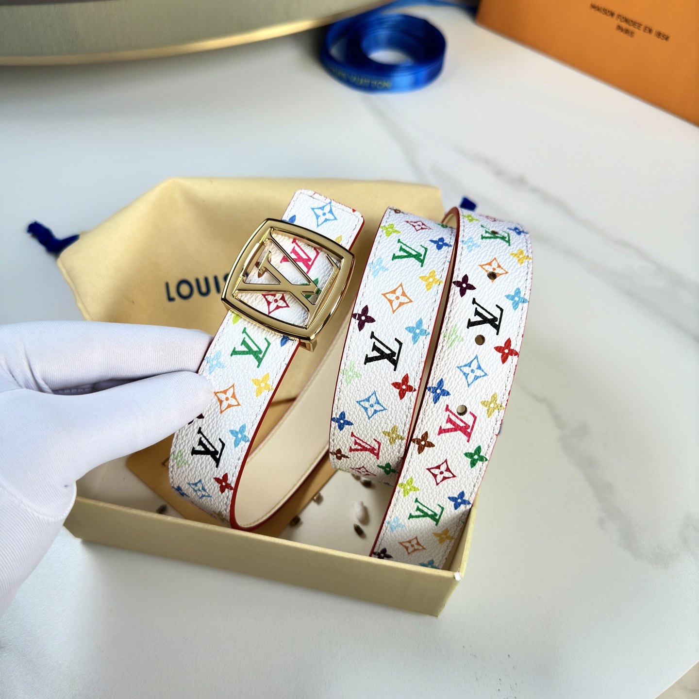 Louis Vuitton Female Basic Belt Cow Leather M