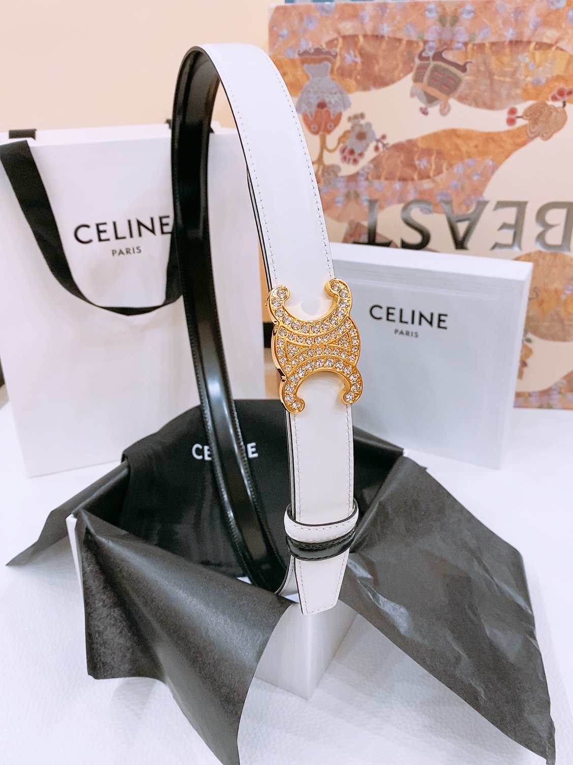 Female Leather Belt M