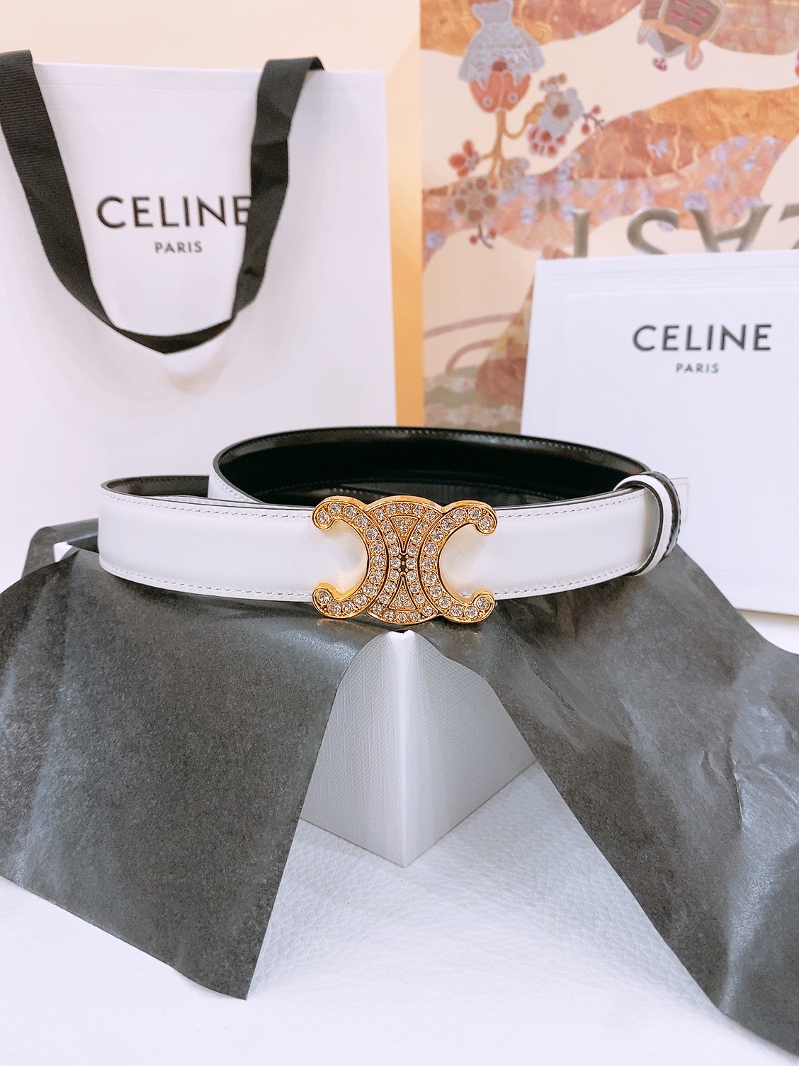 Female Leather Belt M