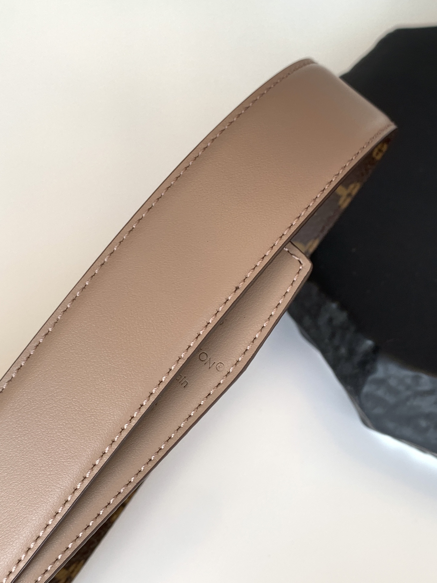 Louis Vuitton Female Basic Belt M-l