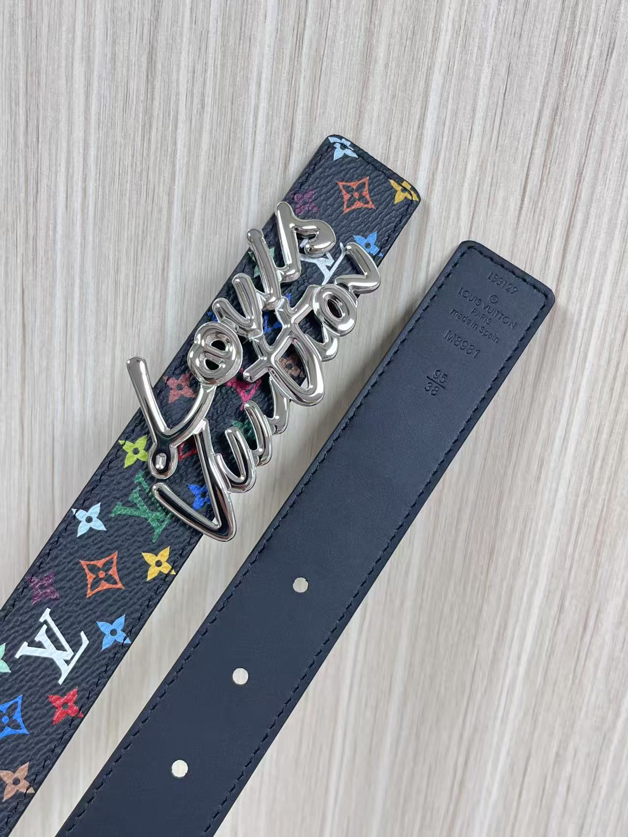 Louis Vuitton Female Basic Belt Cow Leather M