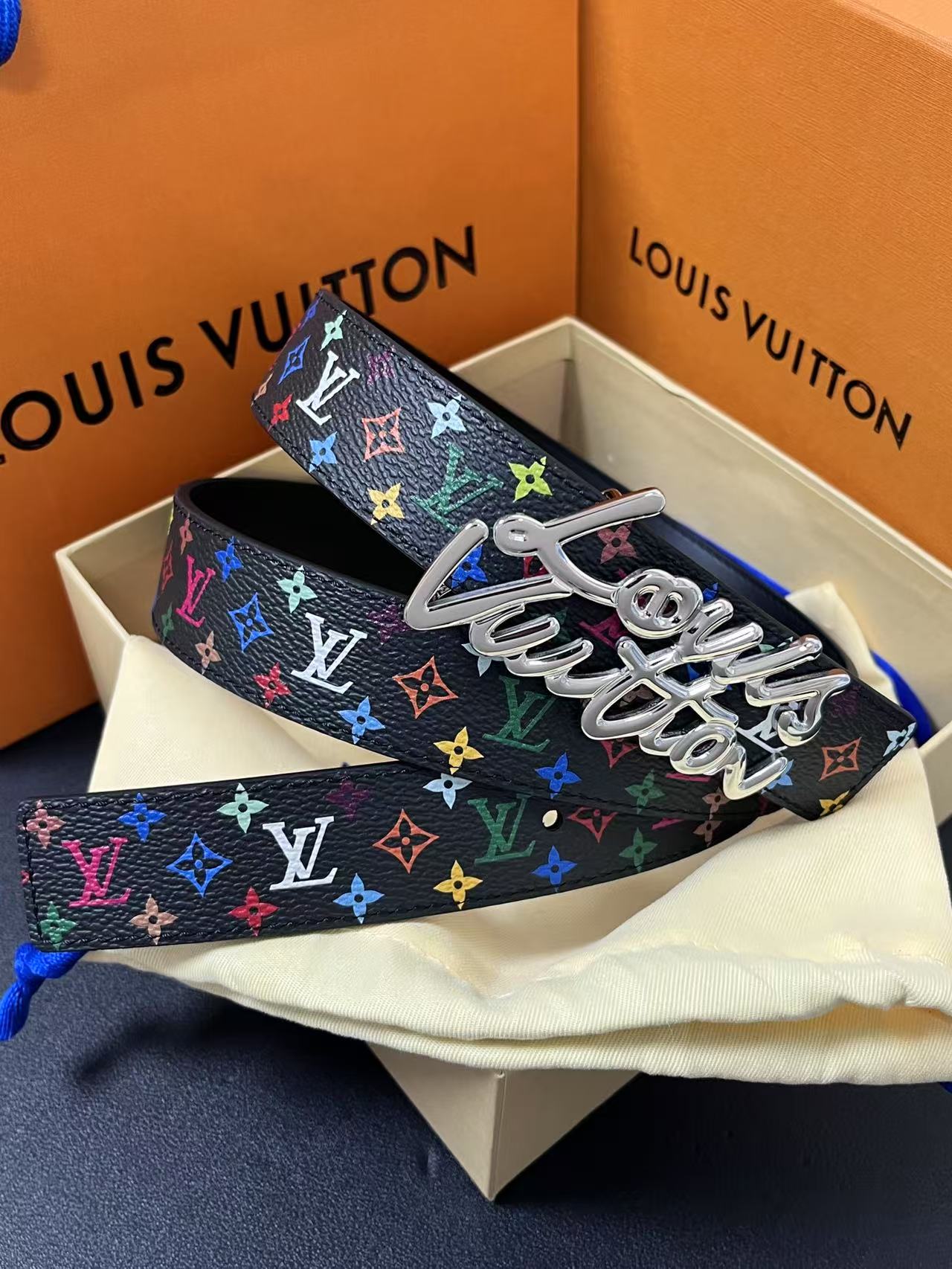 Louis Vuitton Female Basic Belt Cow Leather M