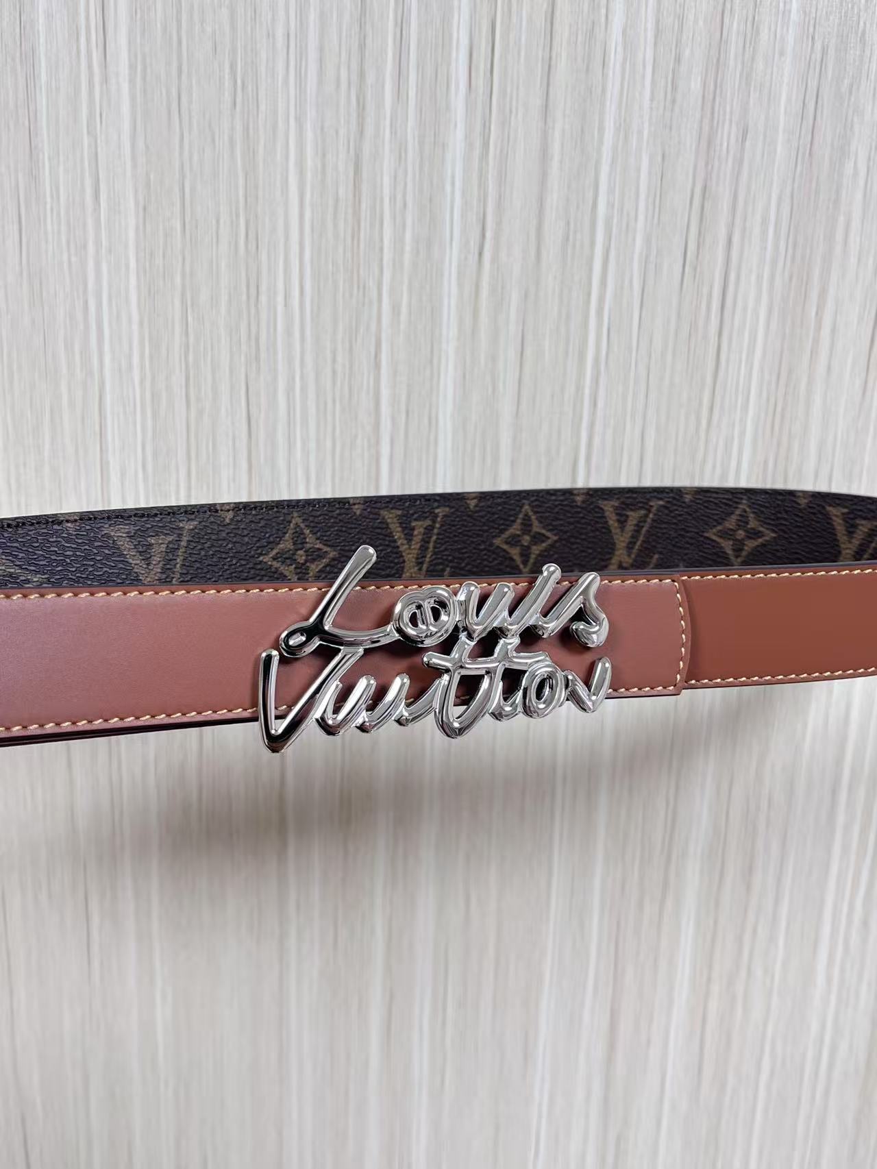 Louis Vuitton Female Basic Belt Cow Leather M