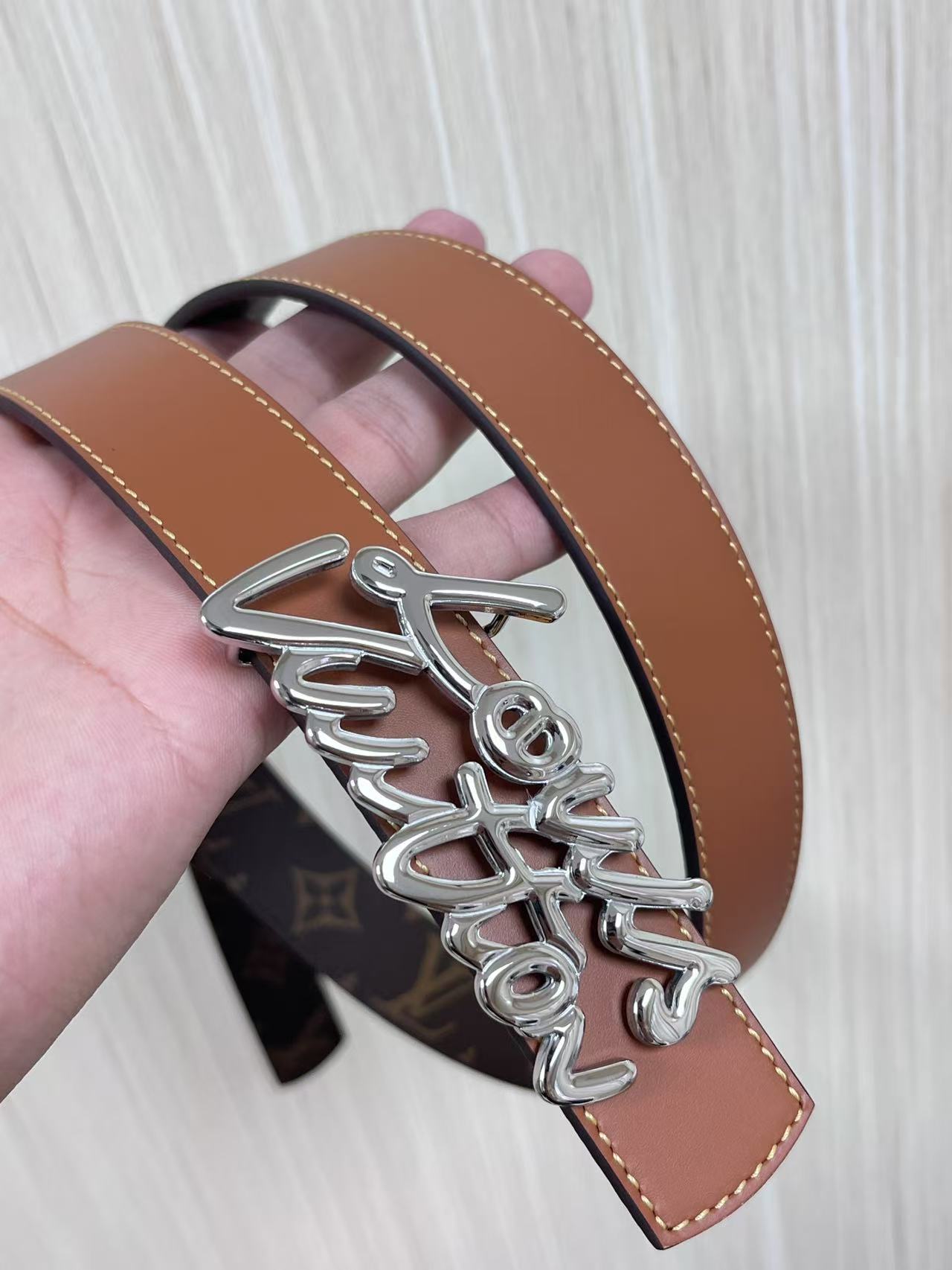 Louis Vuitton Female Basic Belt Cow Leather M