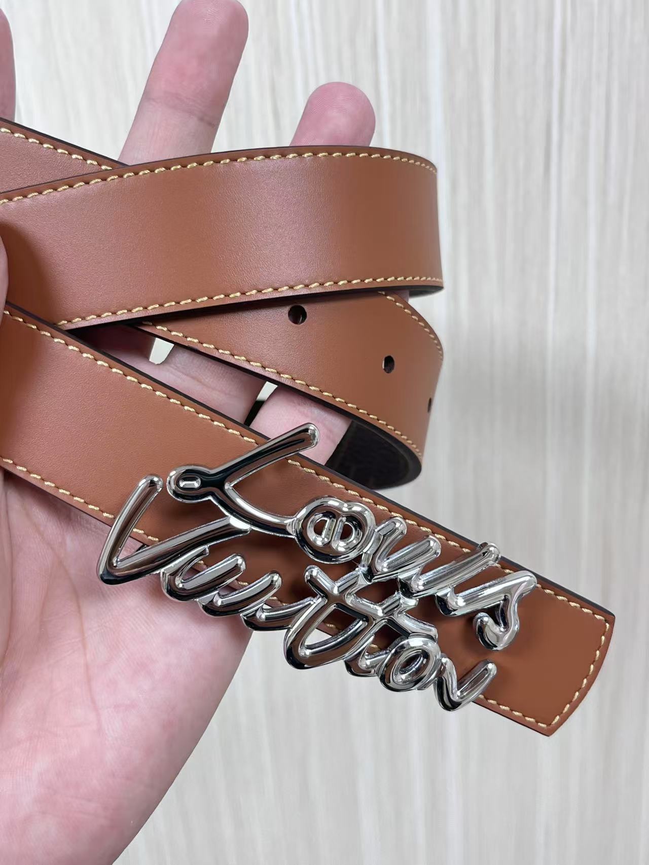 Louis Vuitton Female Basic Belt Cow Leather M