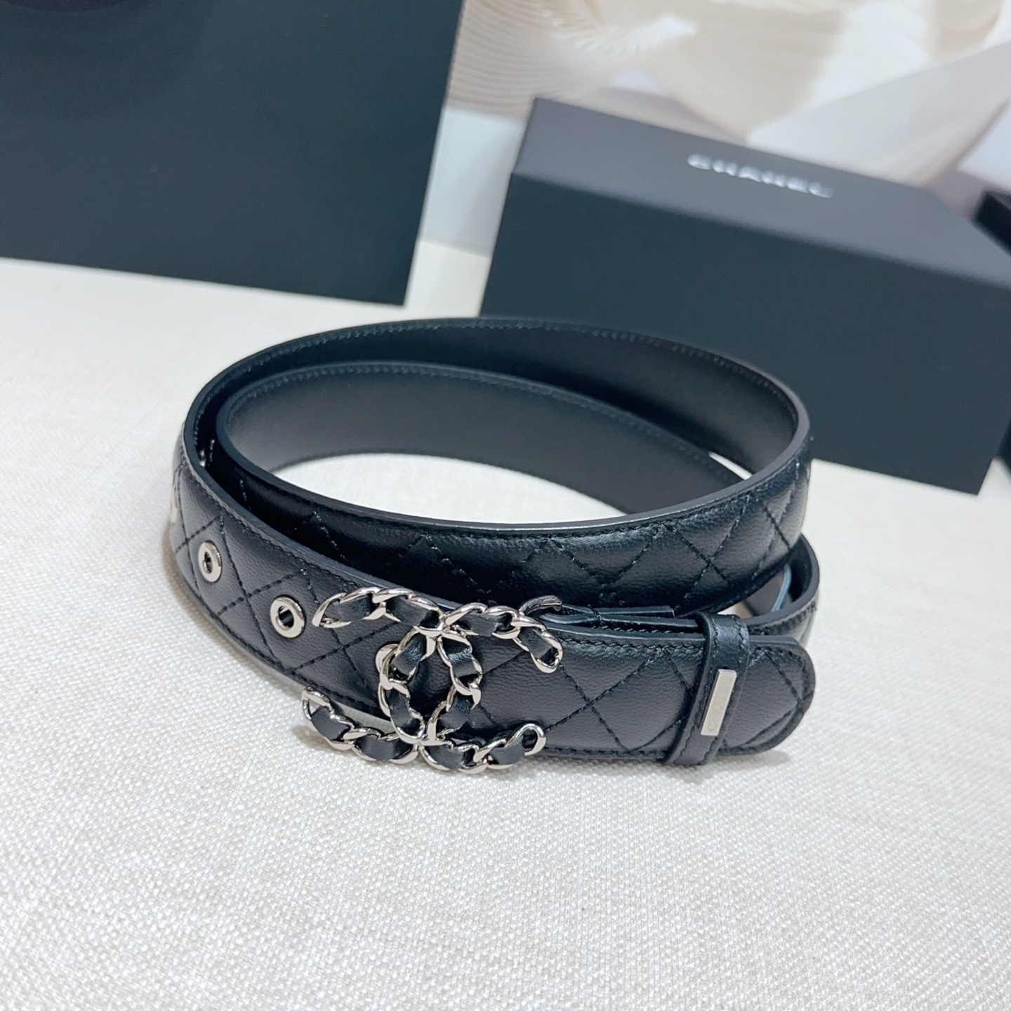 Chanel Female Basic Belt Sheepskin M