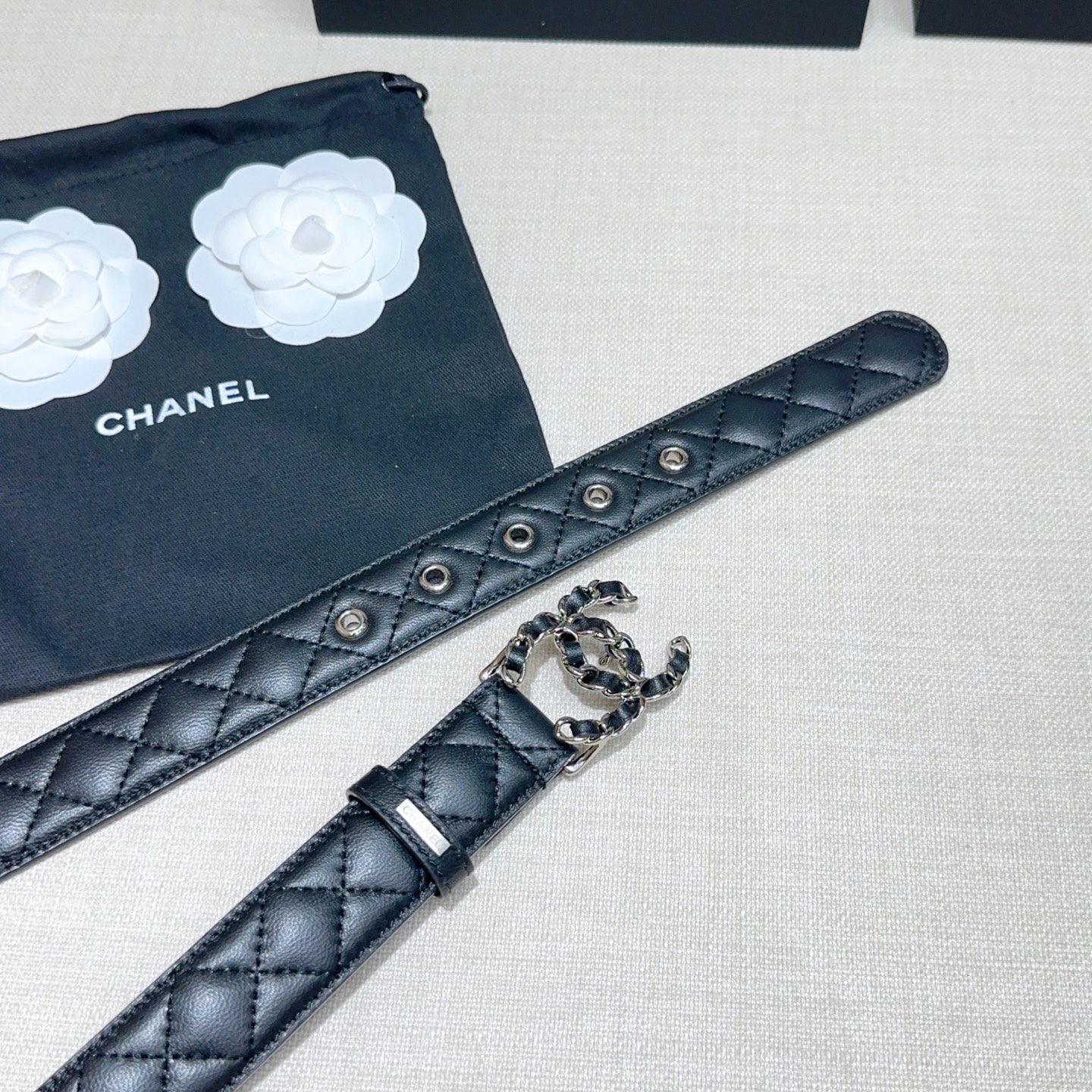 Chanel Female Basic Belt Sheepskin M