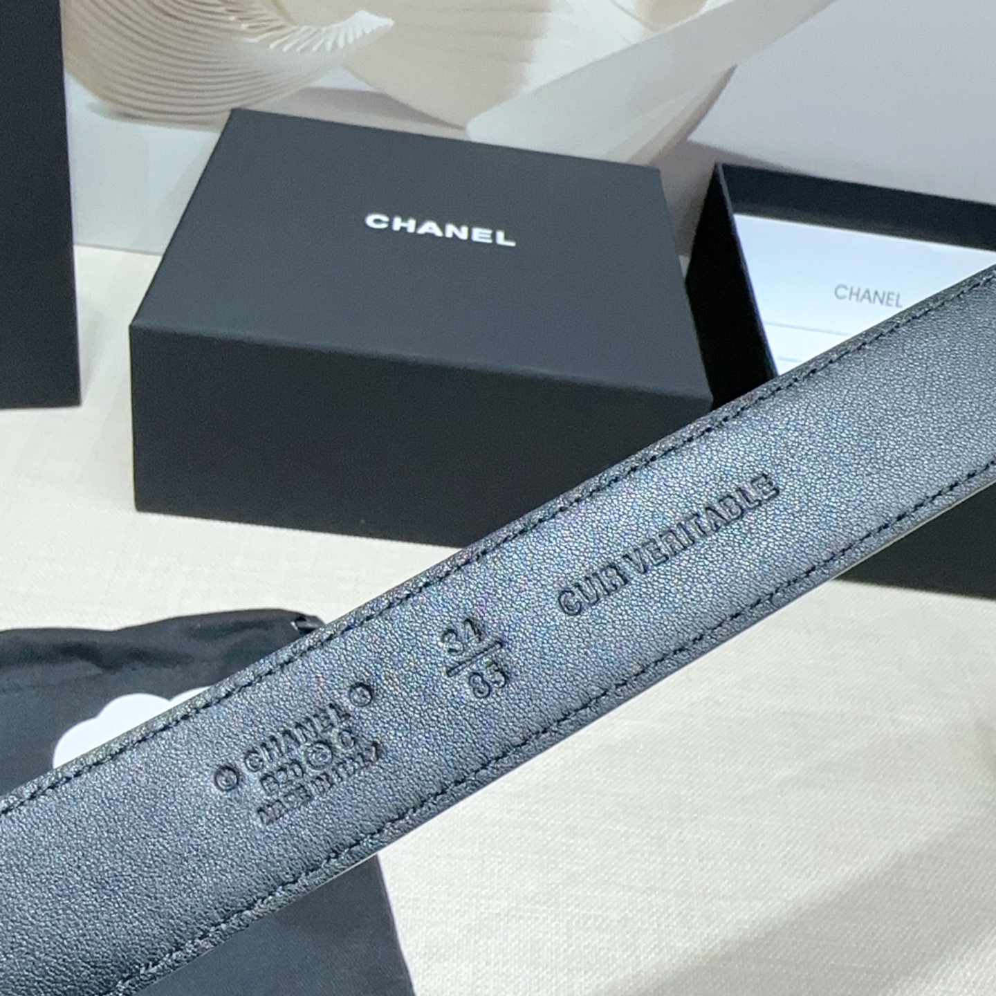 Chanel Female Basic Belt Sheepskin M