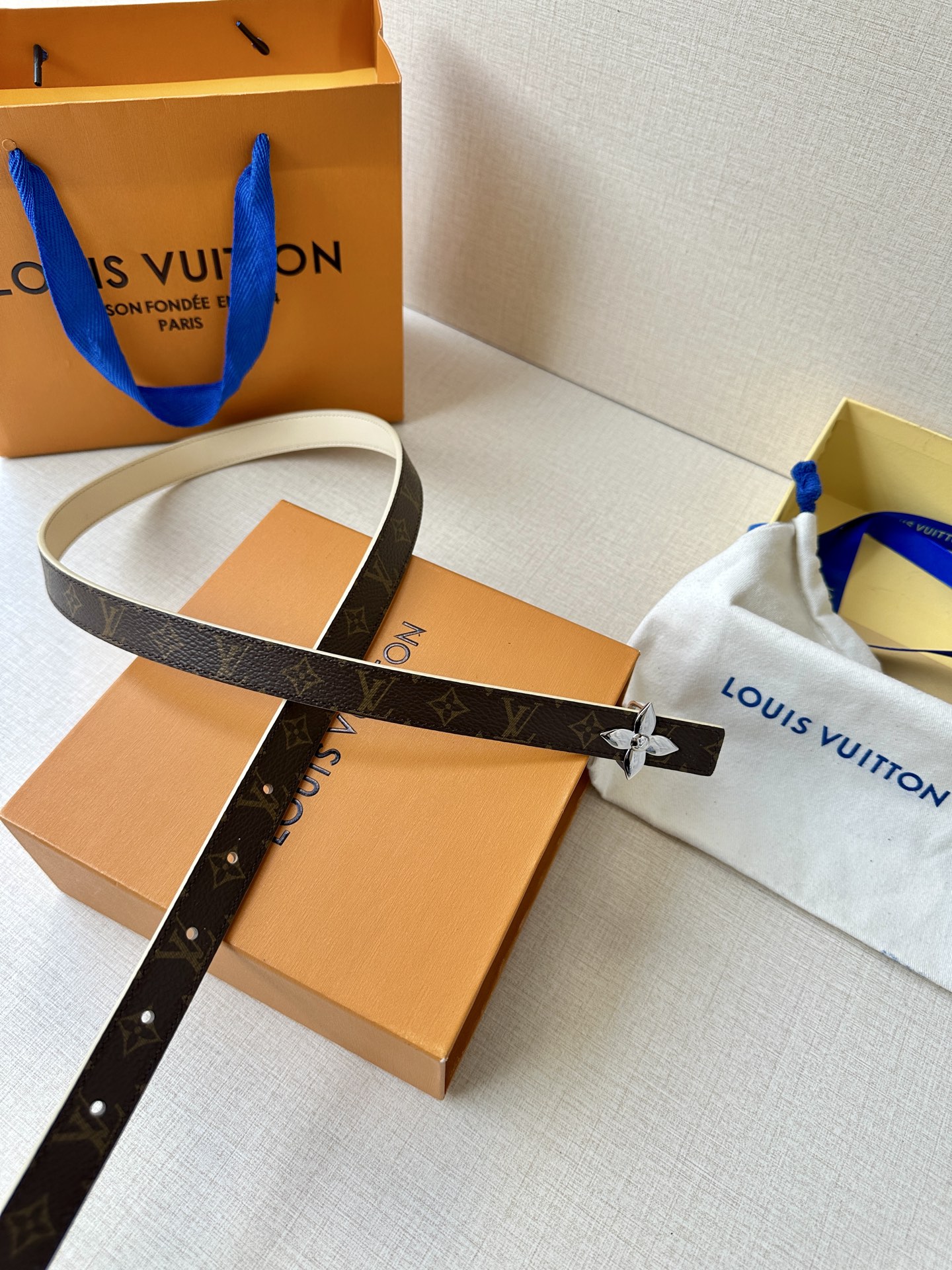 Louis Vuitton Female Basic Belt Cow Leather S-m-l