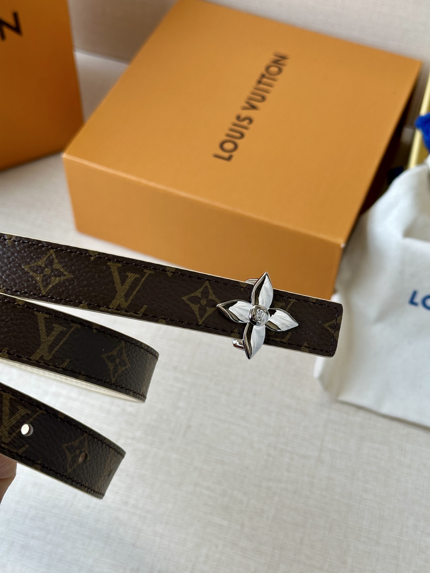 Louis Vuitton Female Basic Belt Cow Leather S-m-l