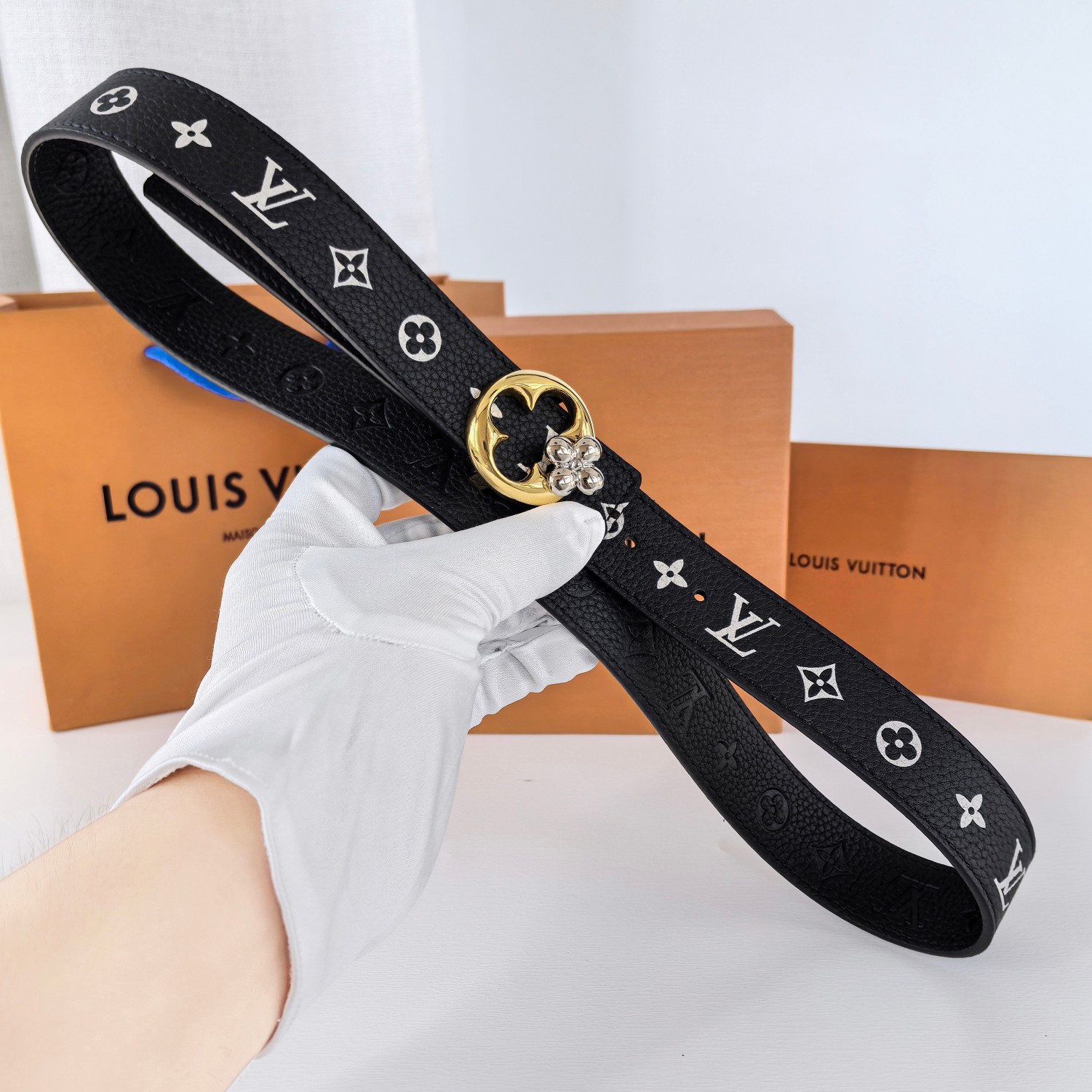 Louis Vuitton Female Basic Belt M-l