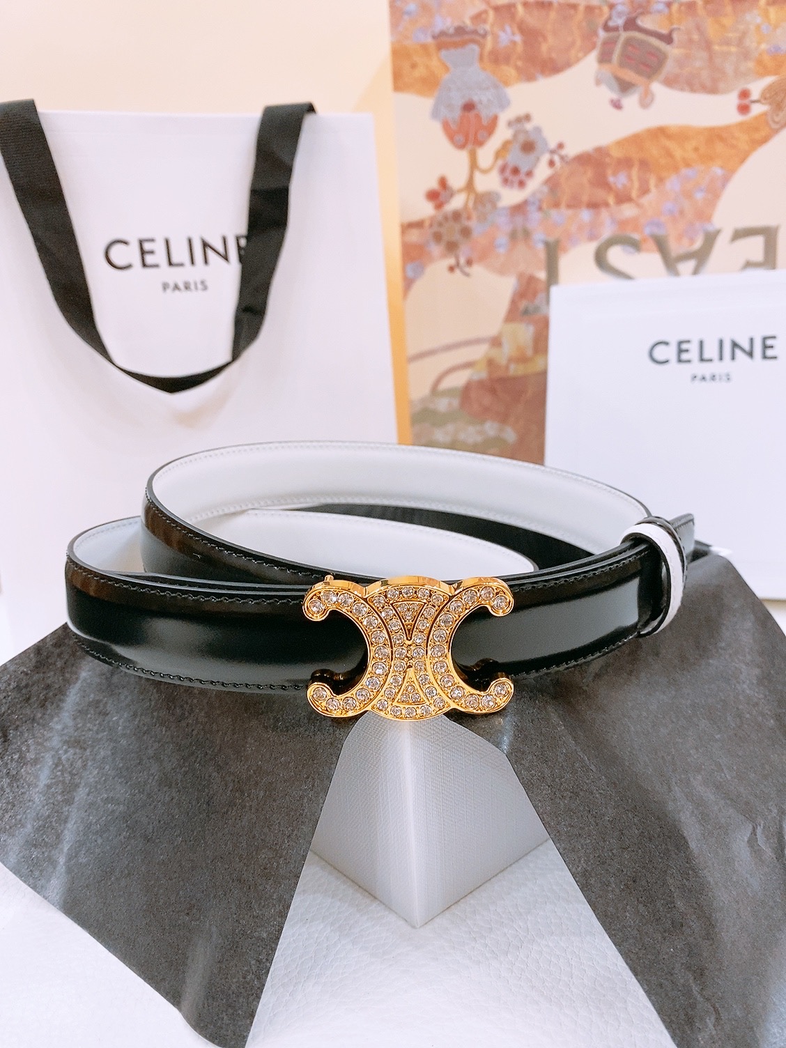Female Leather Belt M