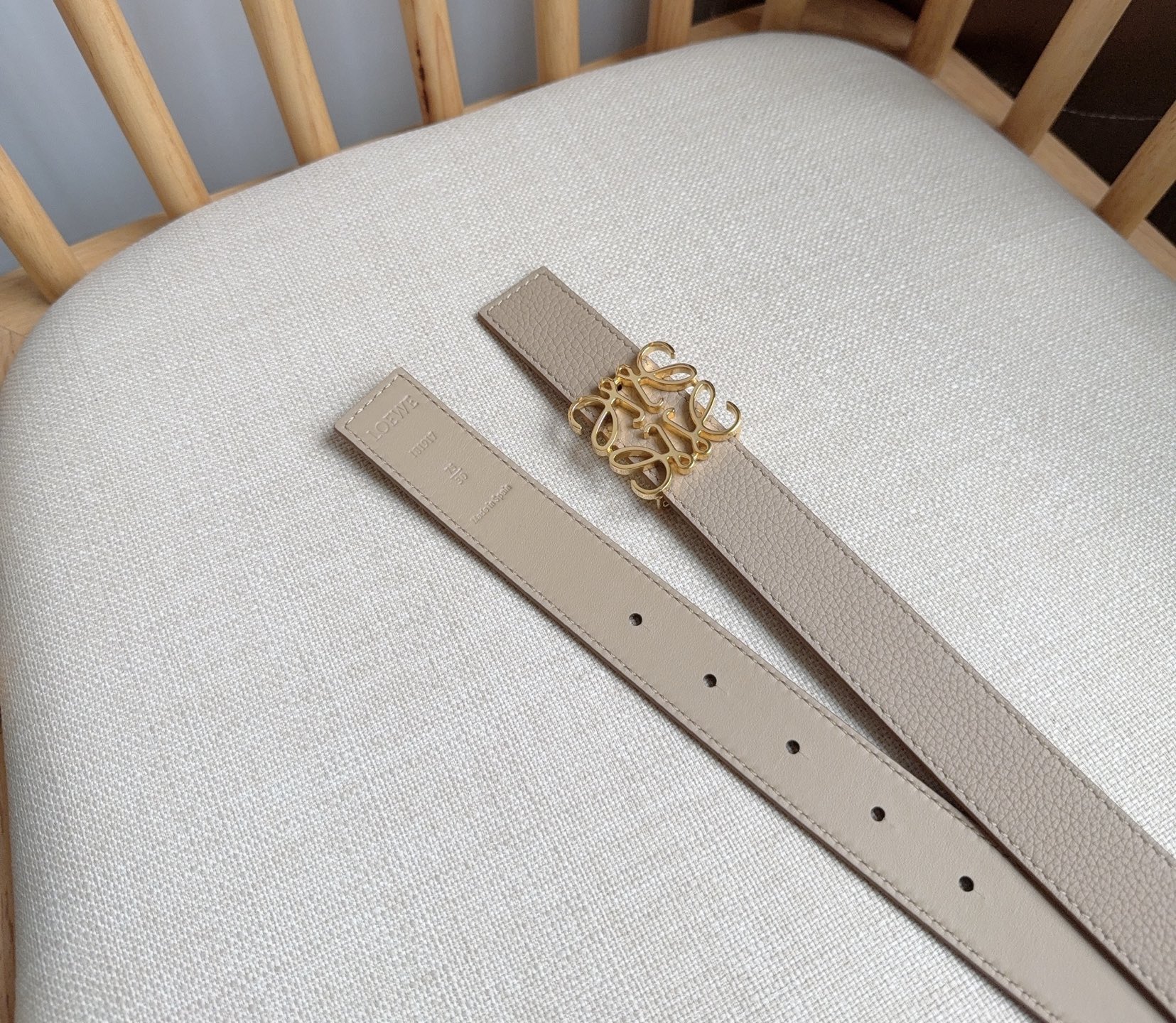 Loewe Female Pin Buckle Belt Cow Leather M-l