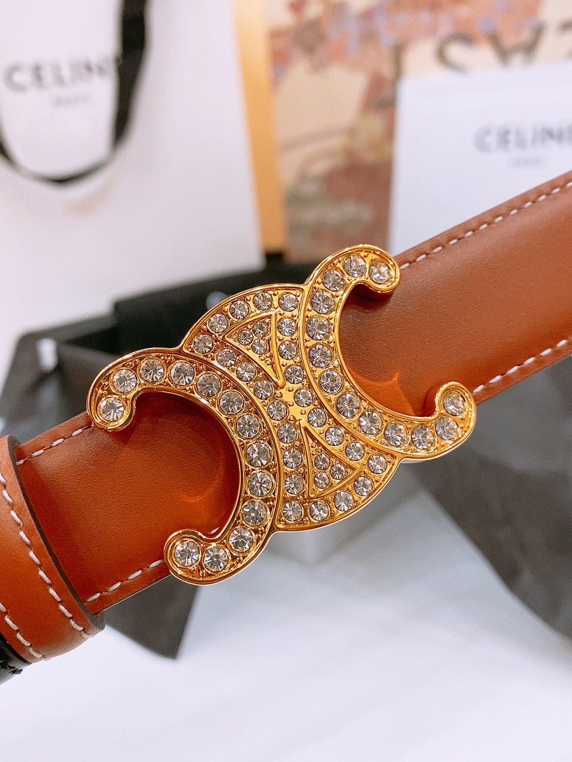 Female Leather Belt M