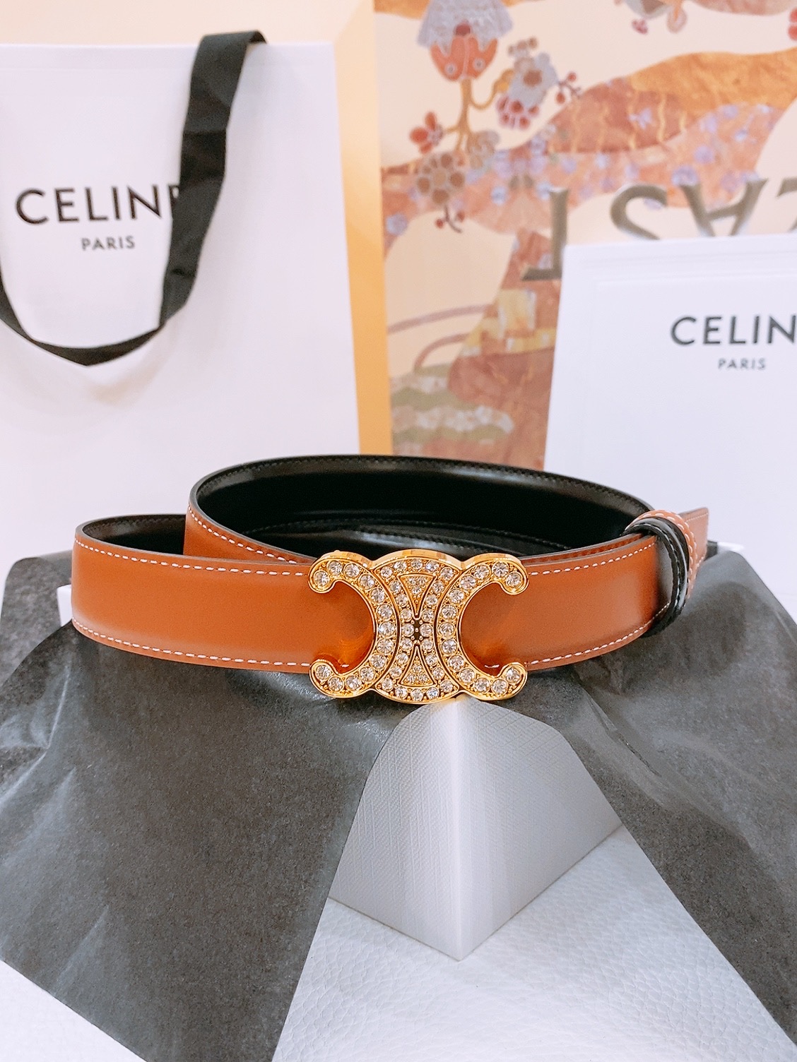 Female Leather Belt M
