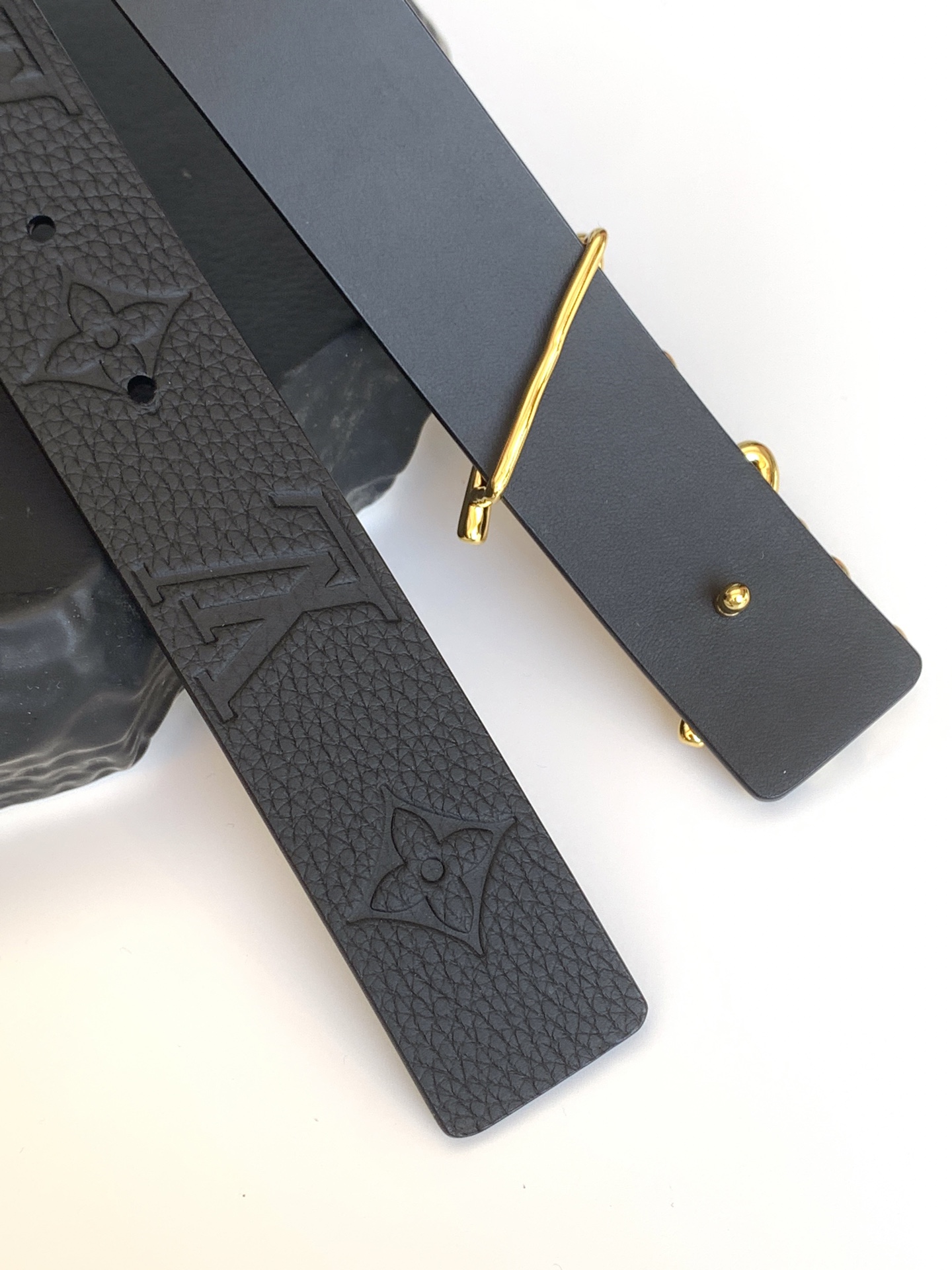 Louis Vuitton Female Basic Belt M-l