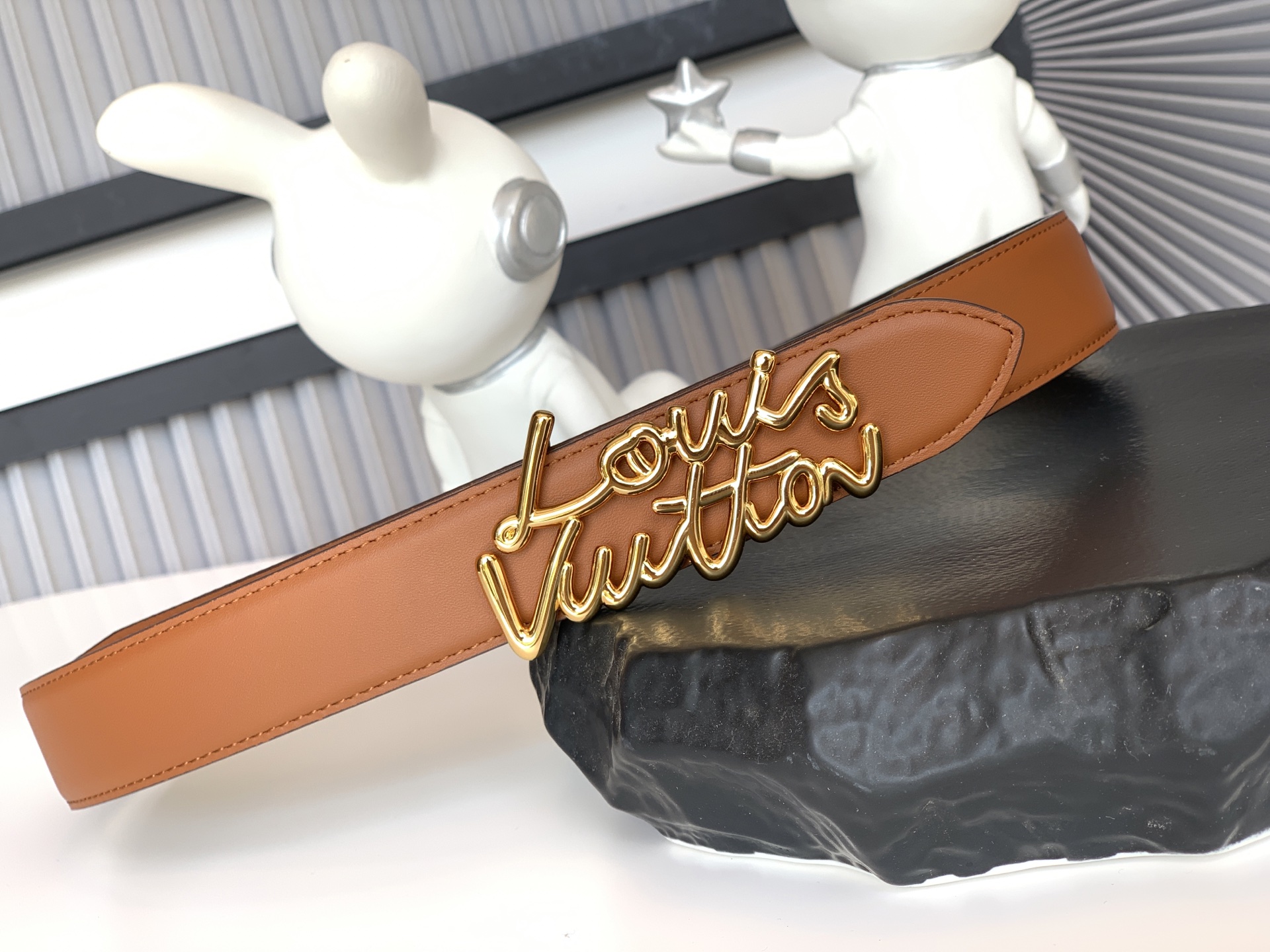 Louis Vuitton Female Basic Belt M-l