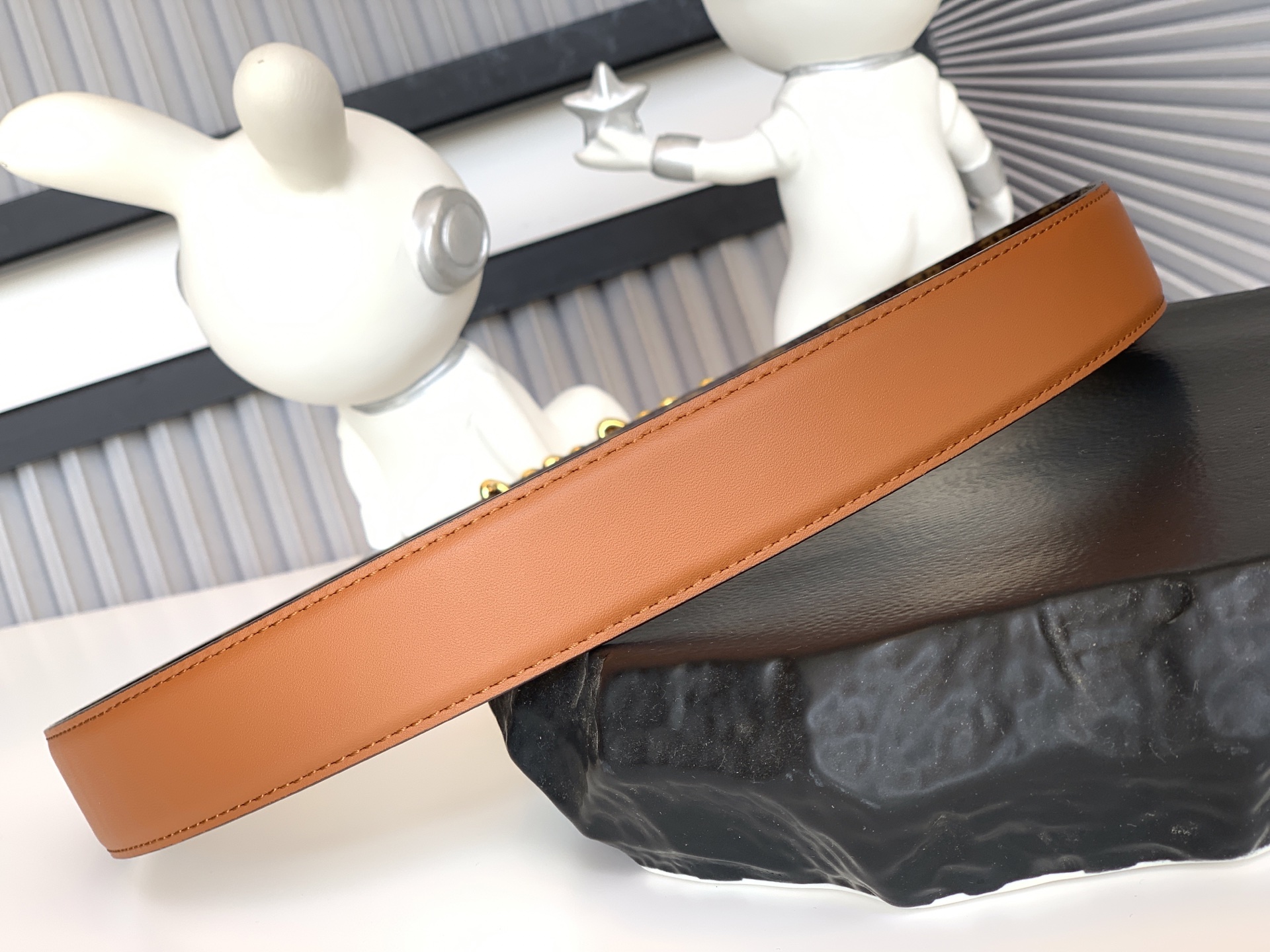 Louis Vuitton Female Basic Belt M-l