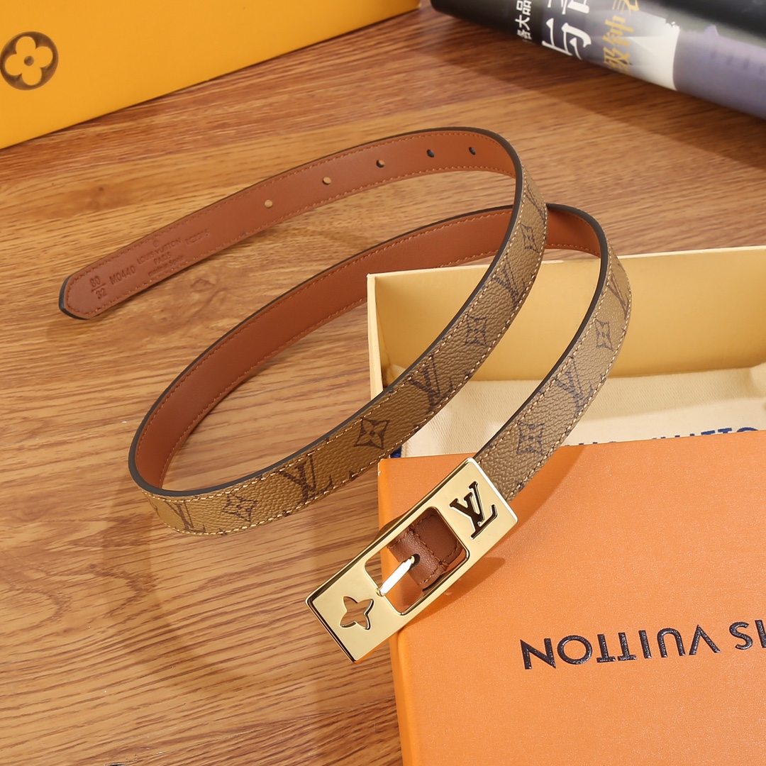 Louis Vuitton Female Leather Belt Canvas Gold 18mm-m-l
