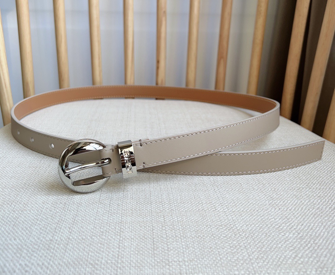 Loewe Female Pin Buckle Belt Cow Leather M-l