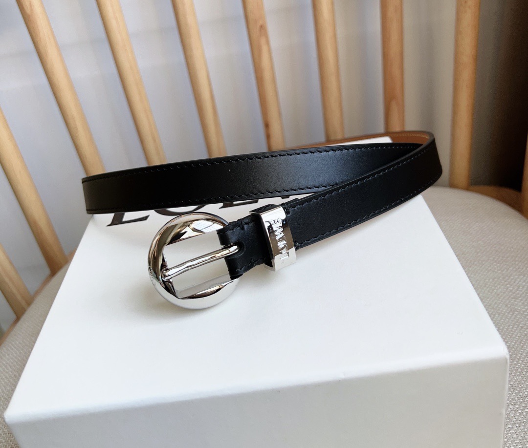 Loewe Female Pin Buckle Belt Cow Leather M-l