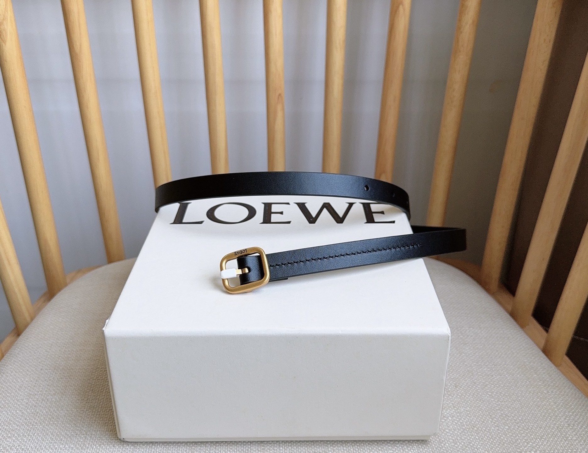 Loewe Female Pin Buckle Belt Cow Leather 14515-l