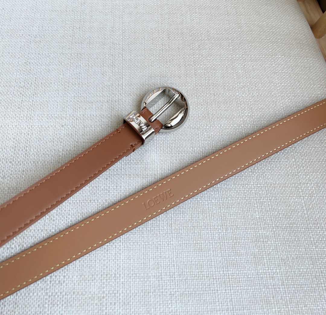 Loewe Female Pin Buckle Belt Cow Leather M-l