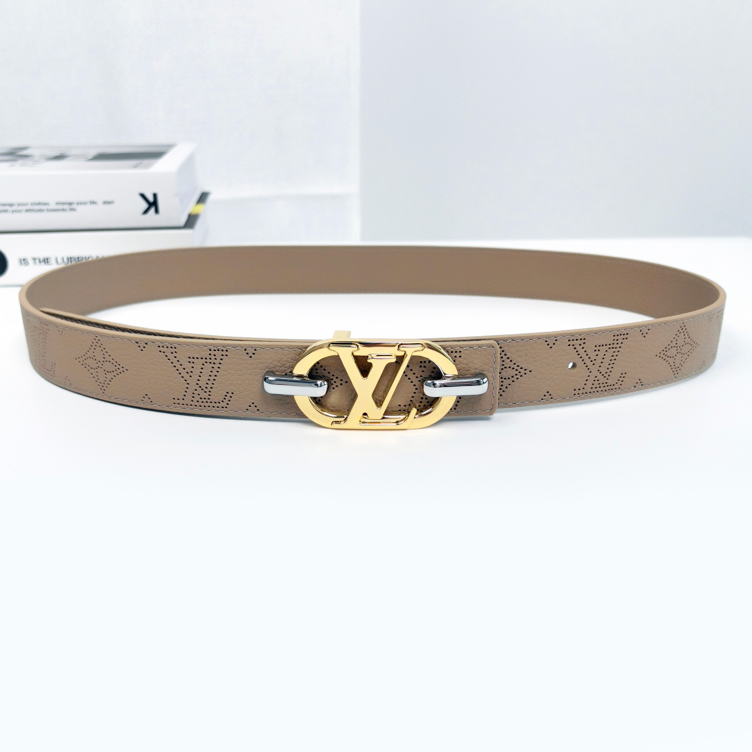 Female Basic Belt Cow Leather M