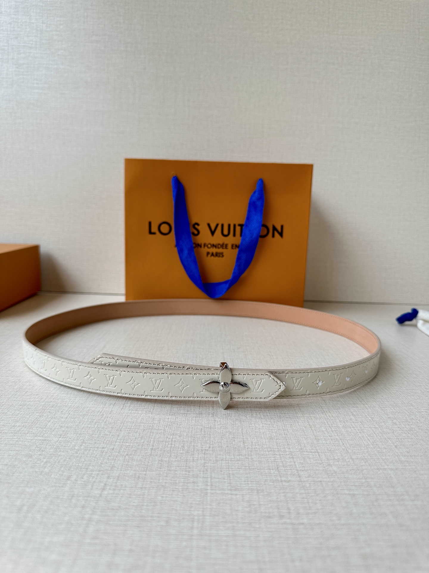 Louis Vuitton Female Basic Belt Cow Leather S-m-l