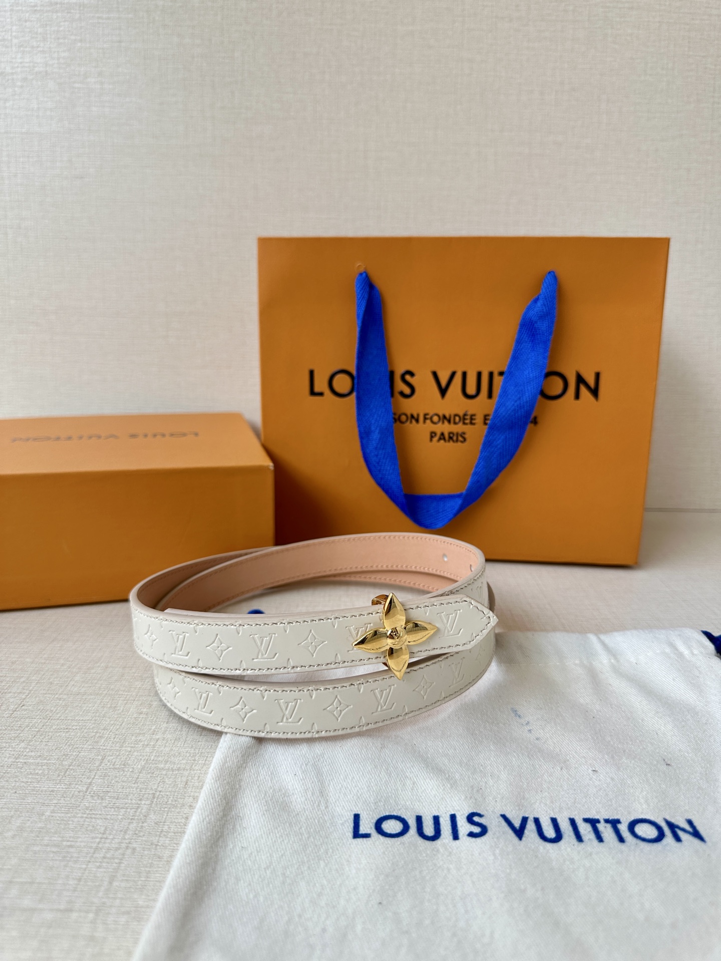 Louis Vuitton Female Basic Belt Cow Leather S-m-l