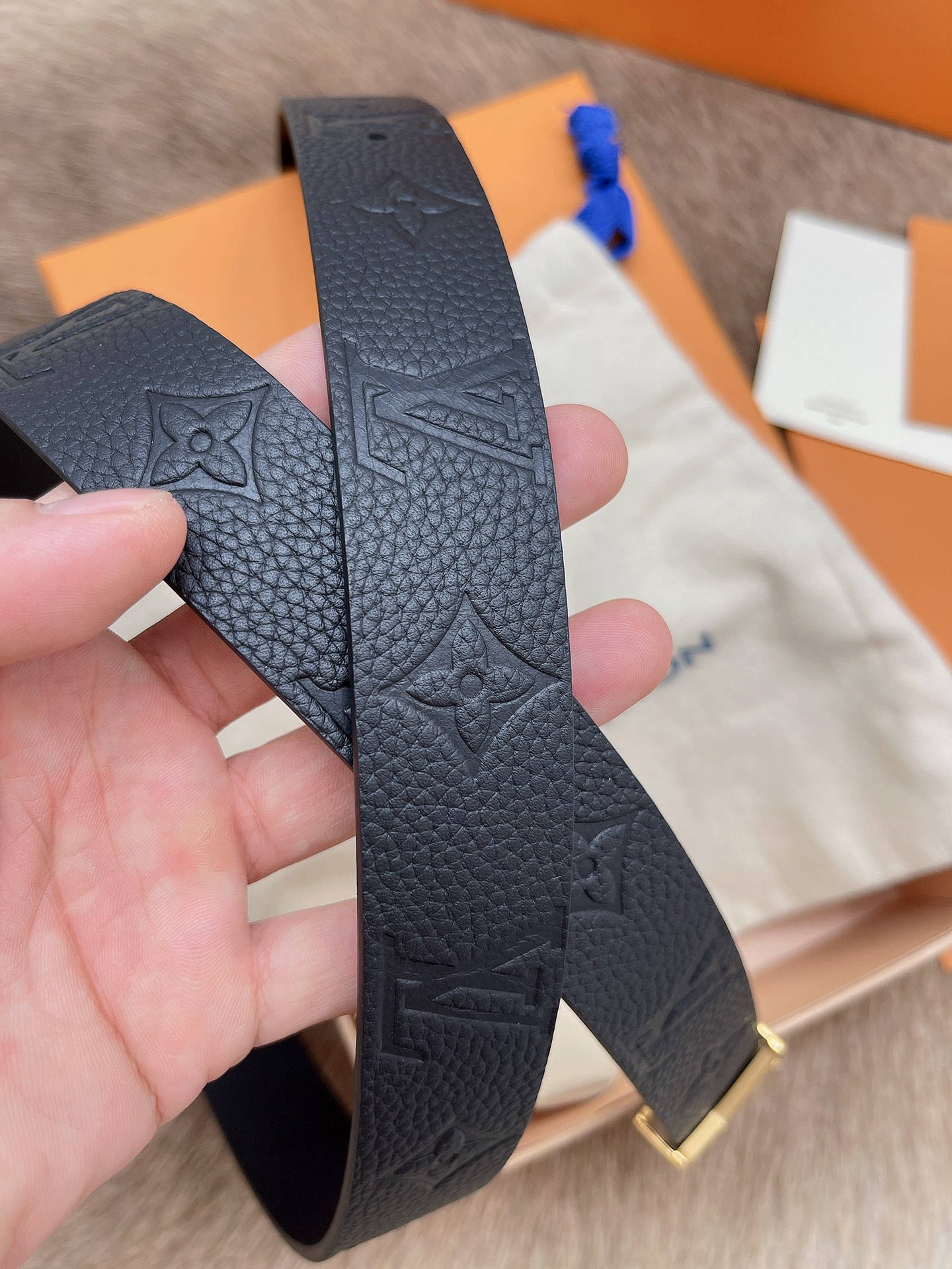 Louis Vuitton Female Leather Belt M-l