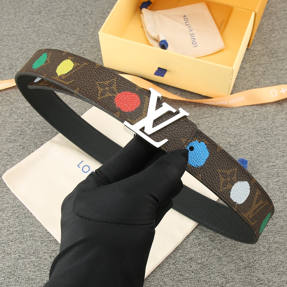 Louis Vuitton Female Basic Belt Canvas M-l