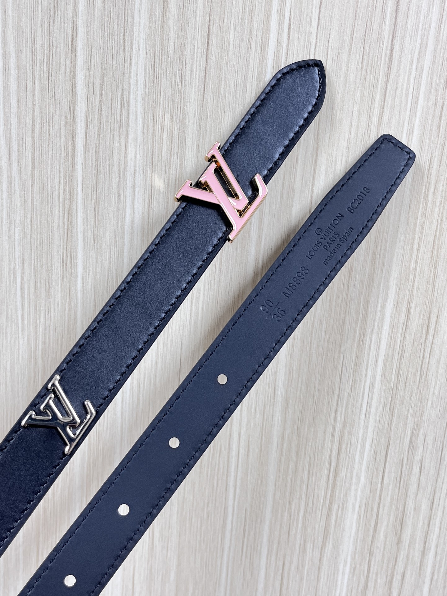 Louis Vuitton Female Basic Belt Cow Leather M-l