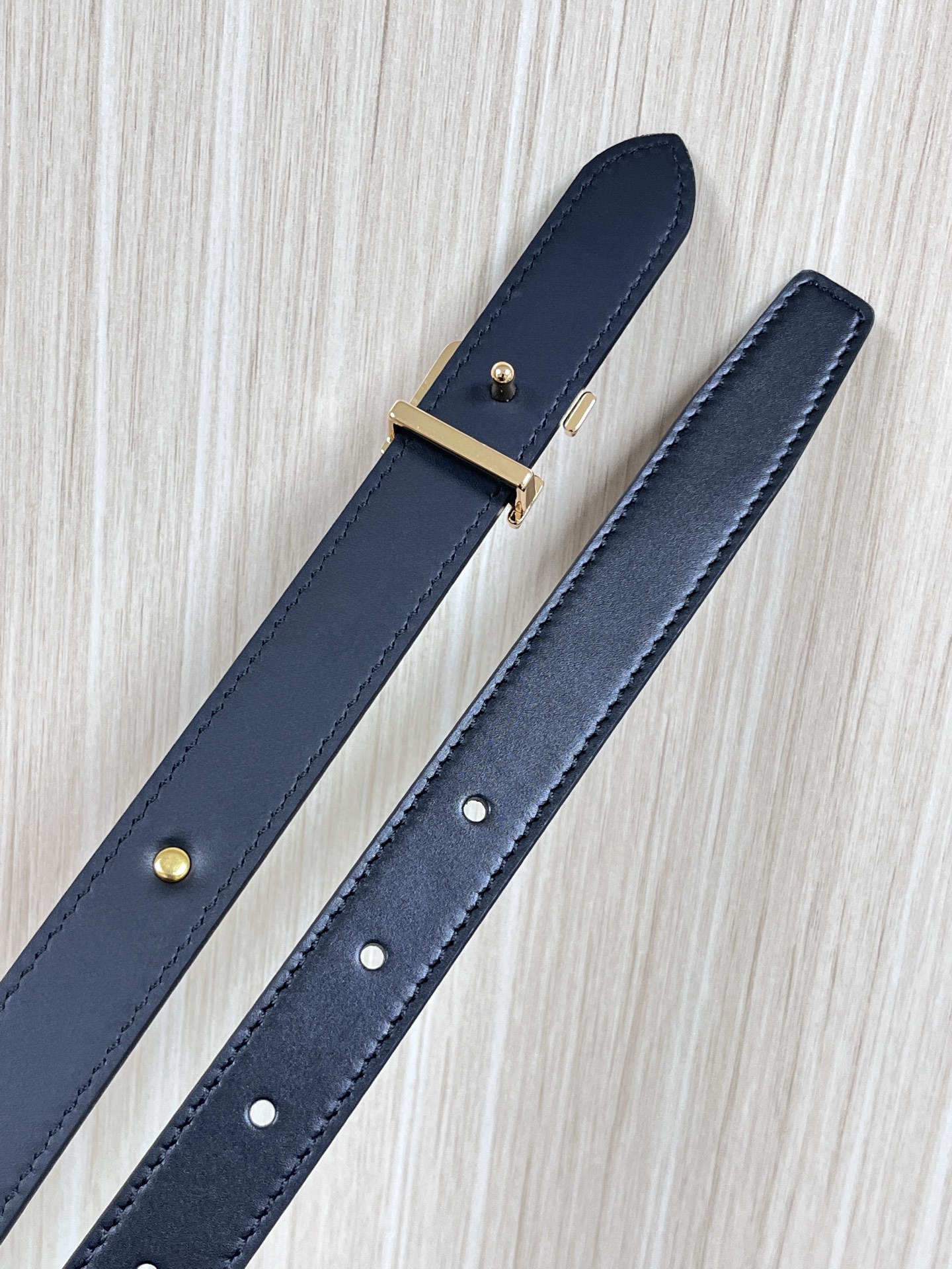 Louis Vuitton Female Basic Belt Cow Leather M-l