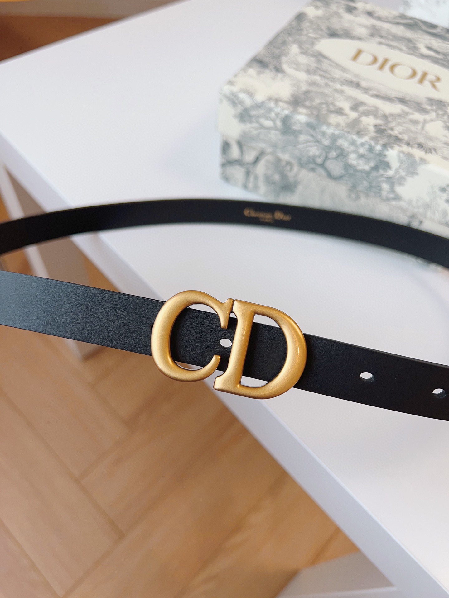 Dior Female Leather Belt Gold M