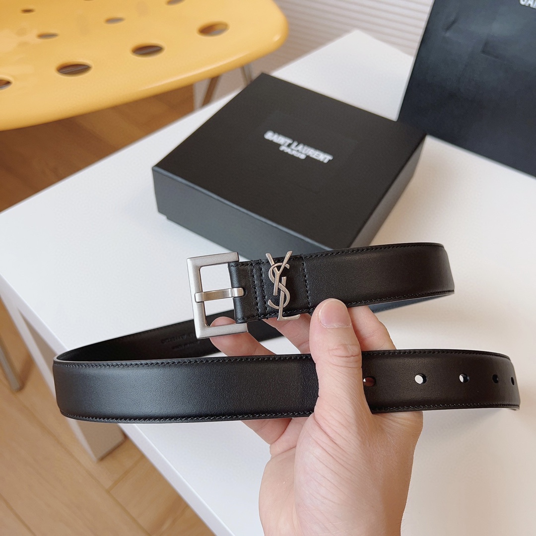 Saint Laurent Female Basic Belt Cow Leather S-m