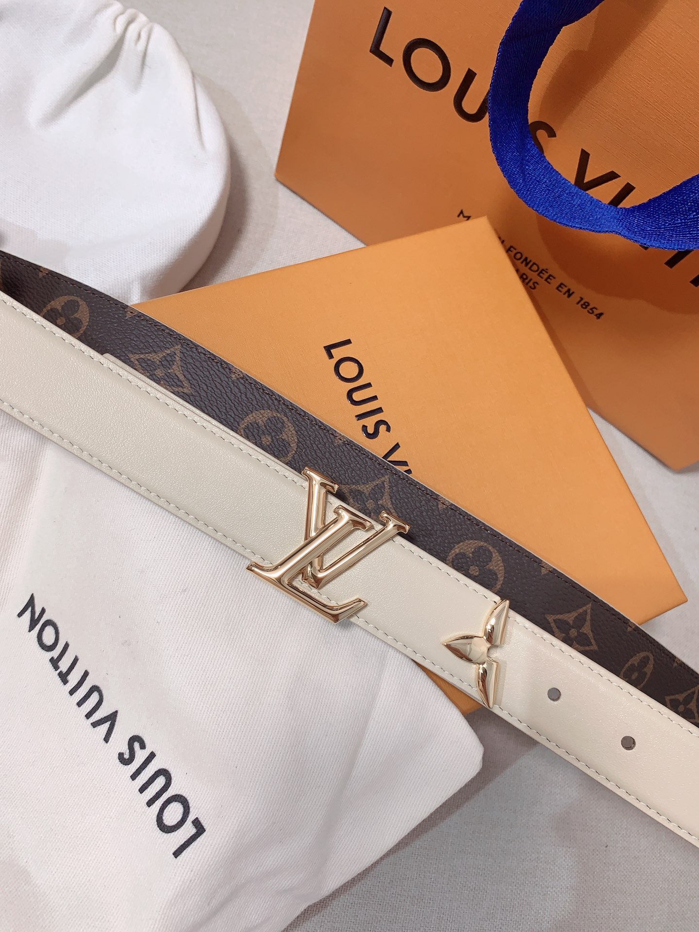 Female Leather Belt Cow Leather Gold M