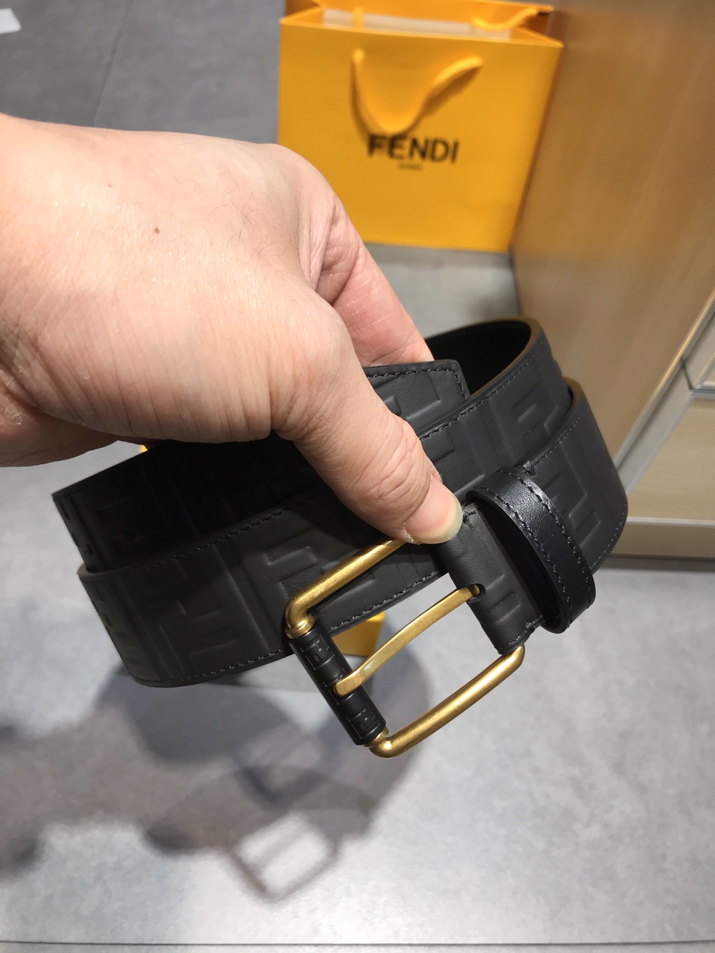 Fendi Leather Belt Cow Leather Black 40mm