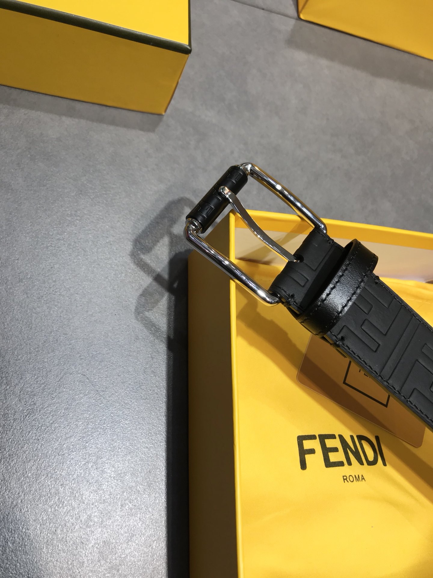 Fendi Leather Belt Cow Leather Black 40mm