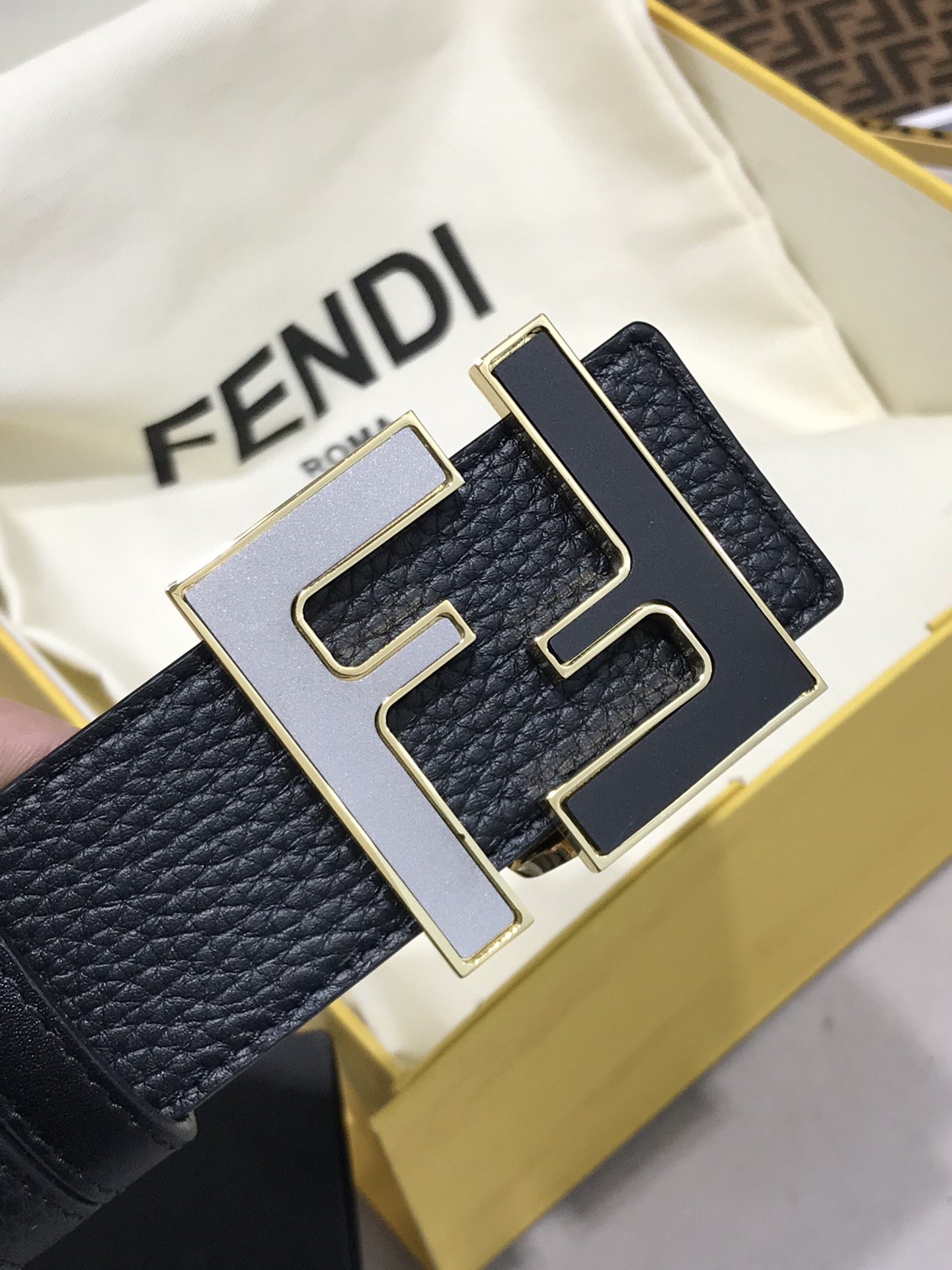 Fendi Leather Belt Cow Leather M