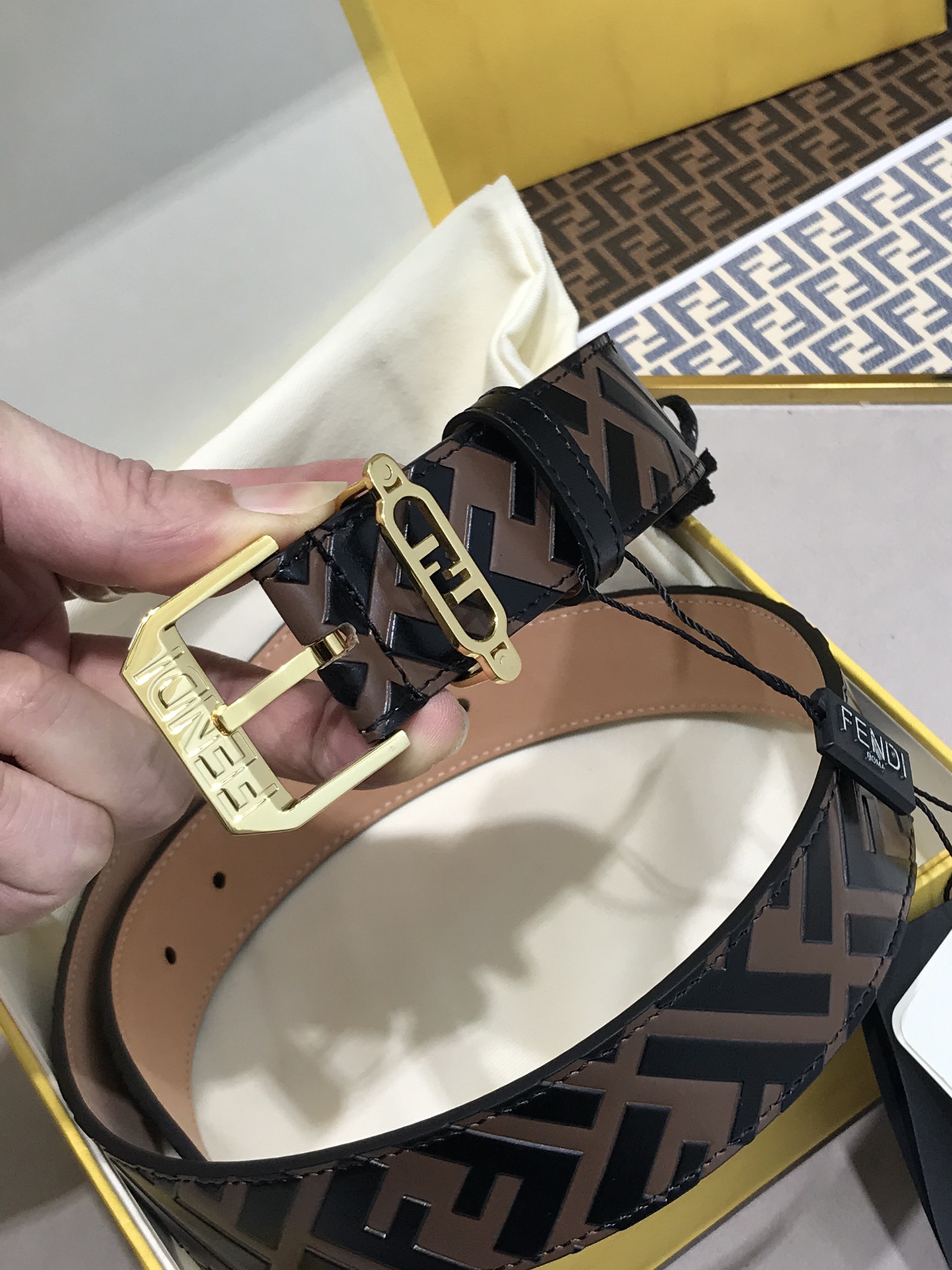 Fendi Leather Belt Cow Leather 35mm