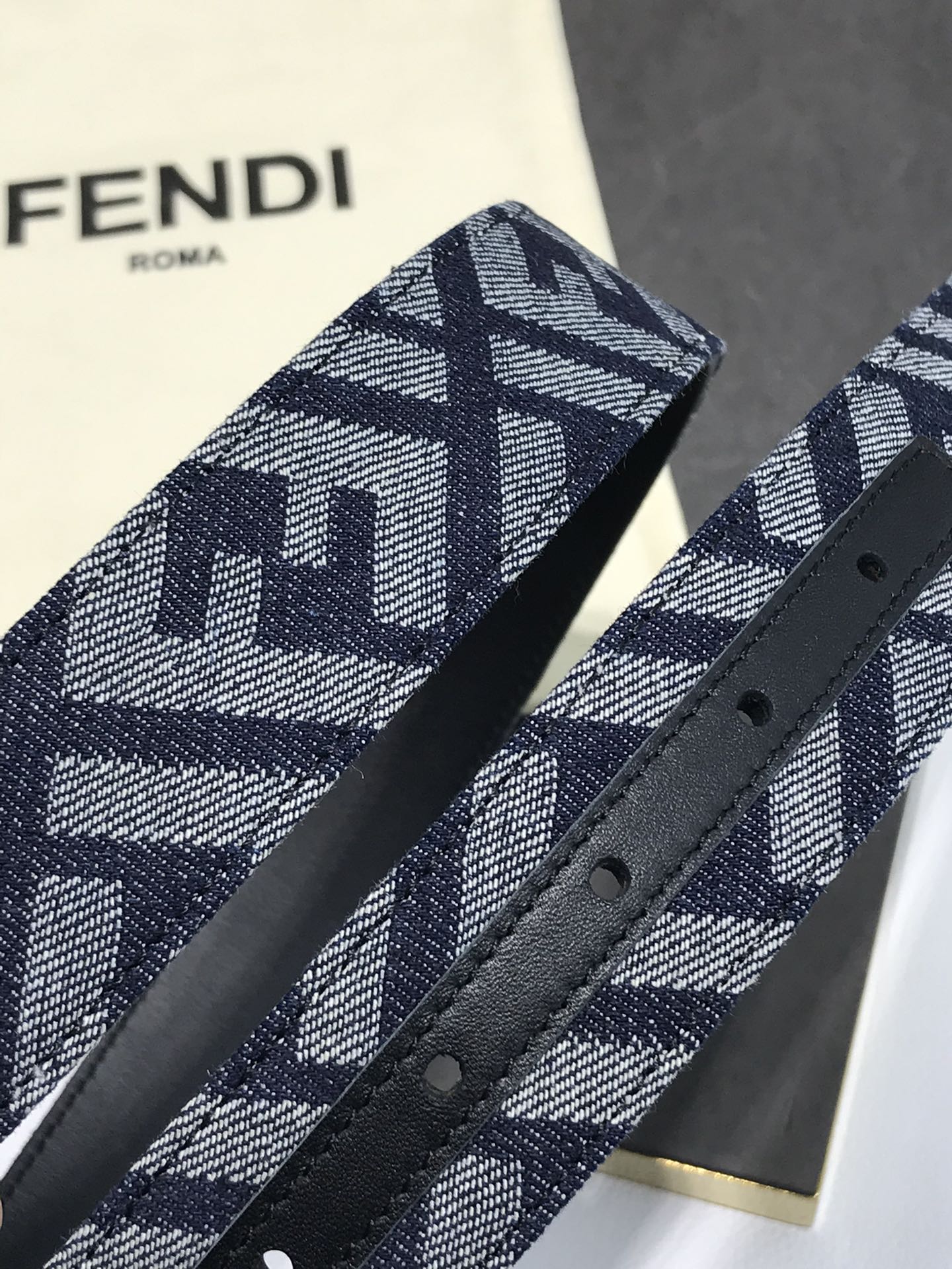 Fendi Leather Belt Cow Leather 35mm