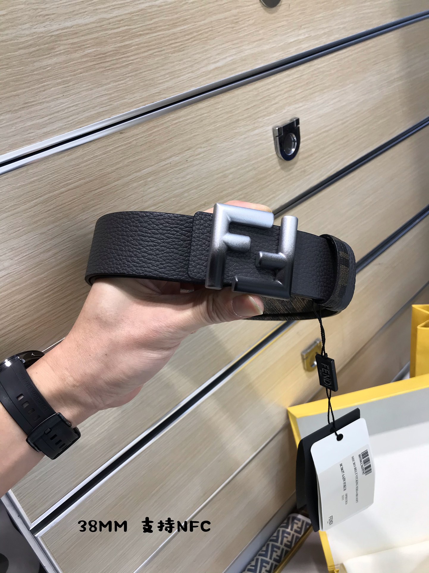 Fendi Leather Belt M