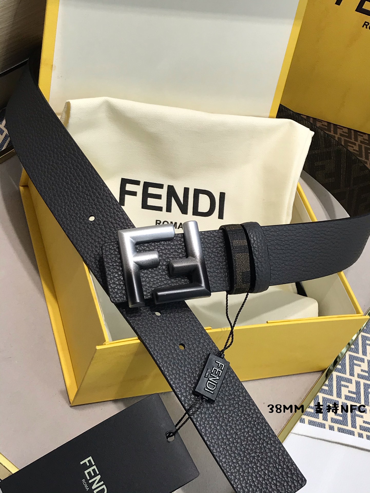Fendi Leather Belt M